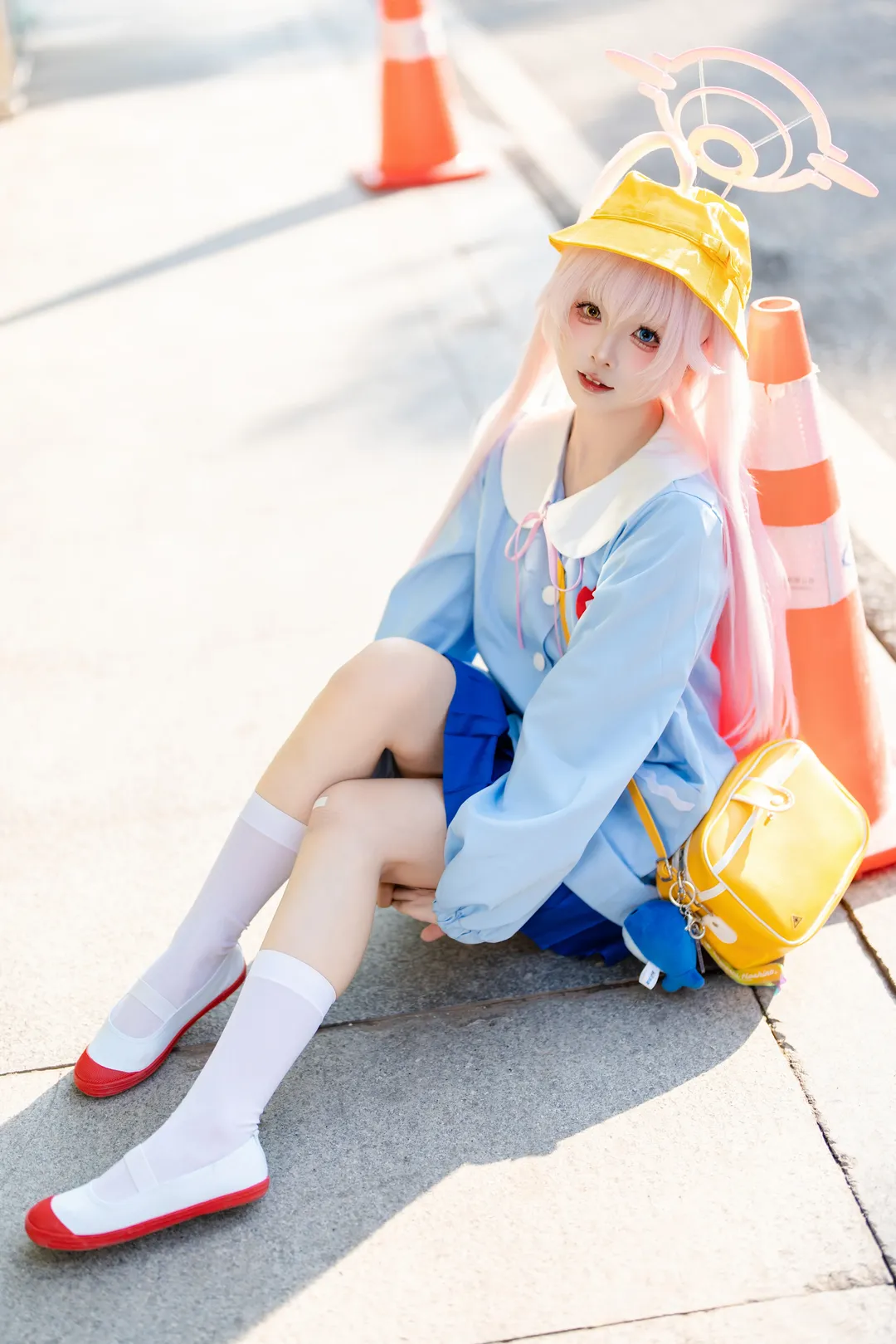【小鸟游星野cos】元旦萤火虫漫展的清爽街头随拍