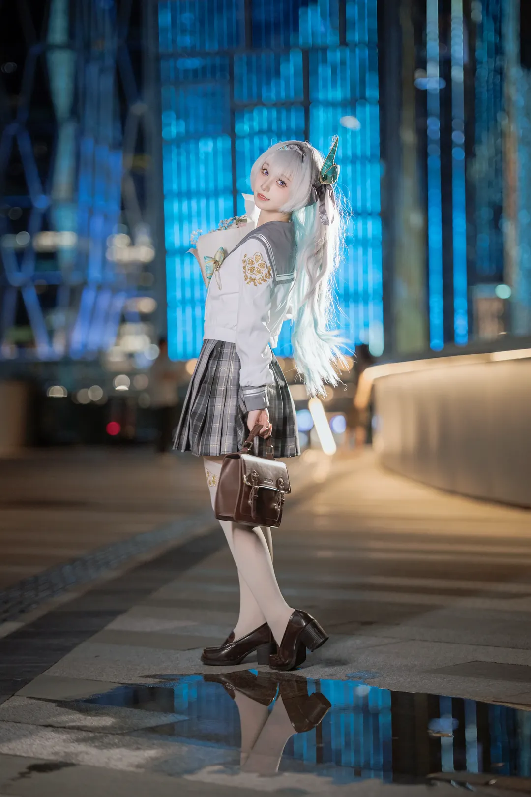 【流萤cos】夜色下的春日手信，崩坏星穹铁道流萤的夜幕之约 - 第 1 张