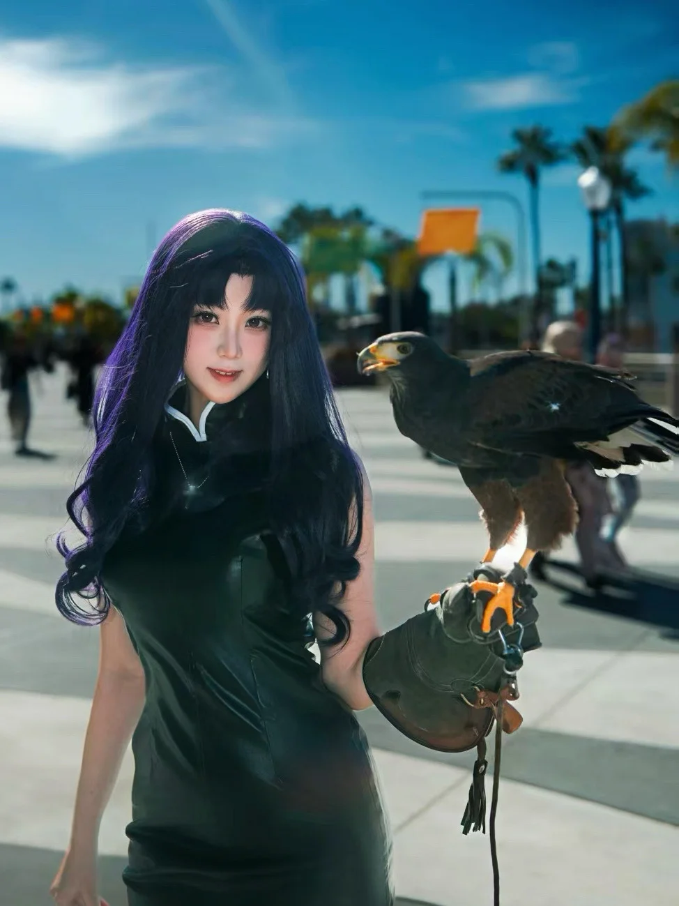 【葛城美里cos】雄鷹般的女人，戶外訓鷹全記錄