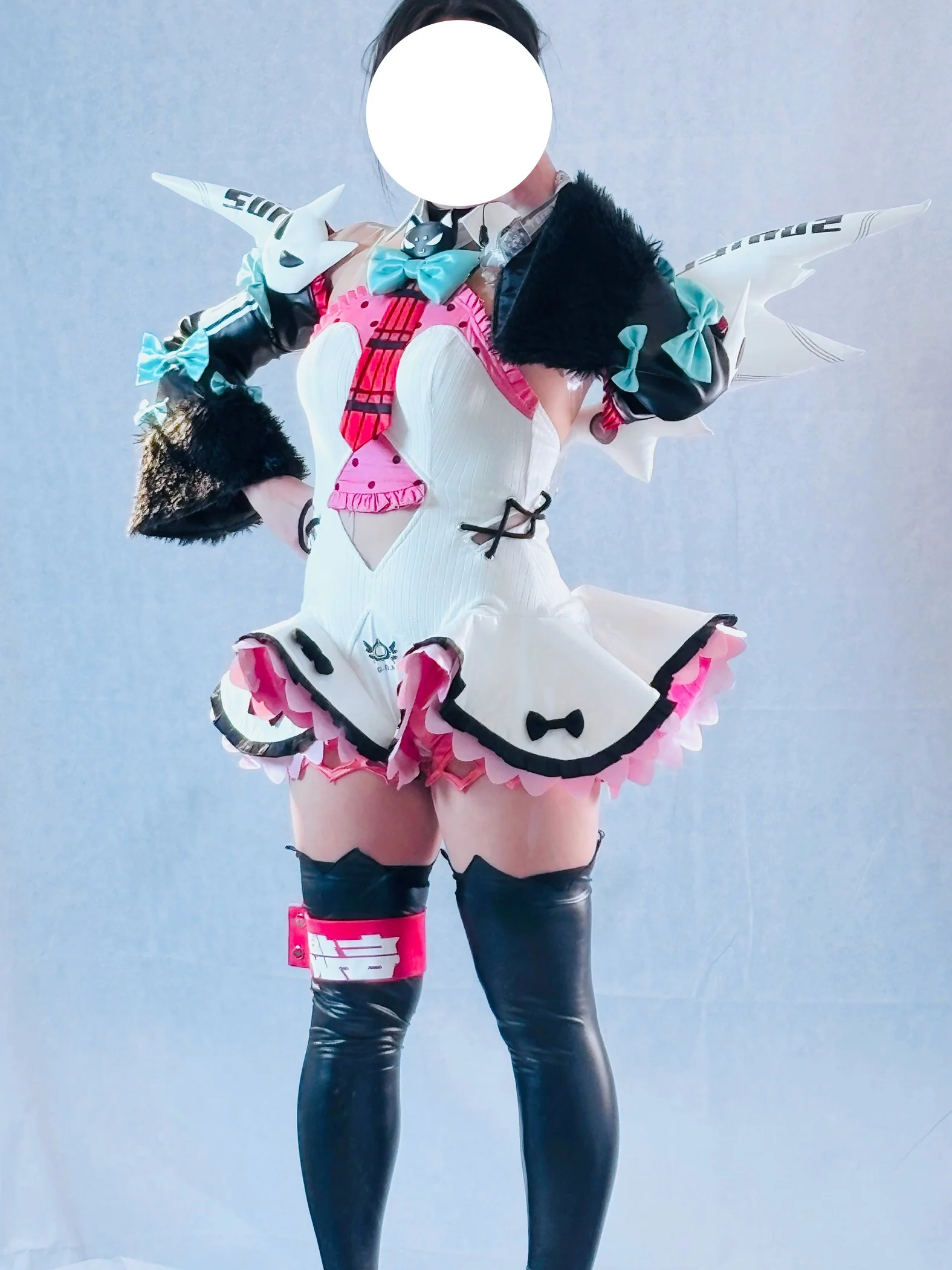 【南宫羽cos】绝区零代理人身着硬挺裙摆与机能风战衣 - 第 2 张