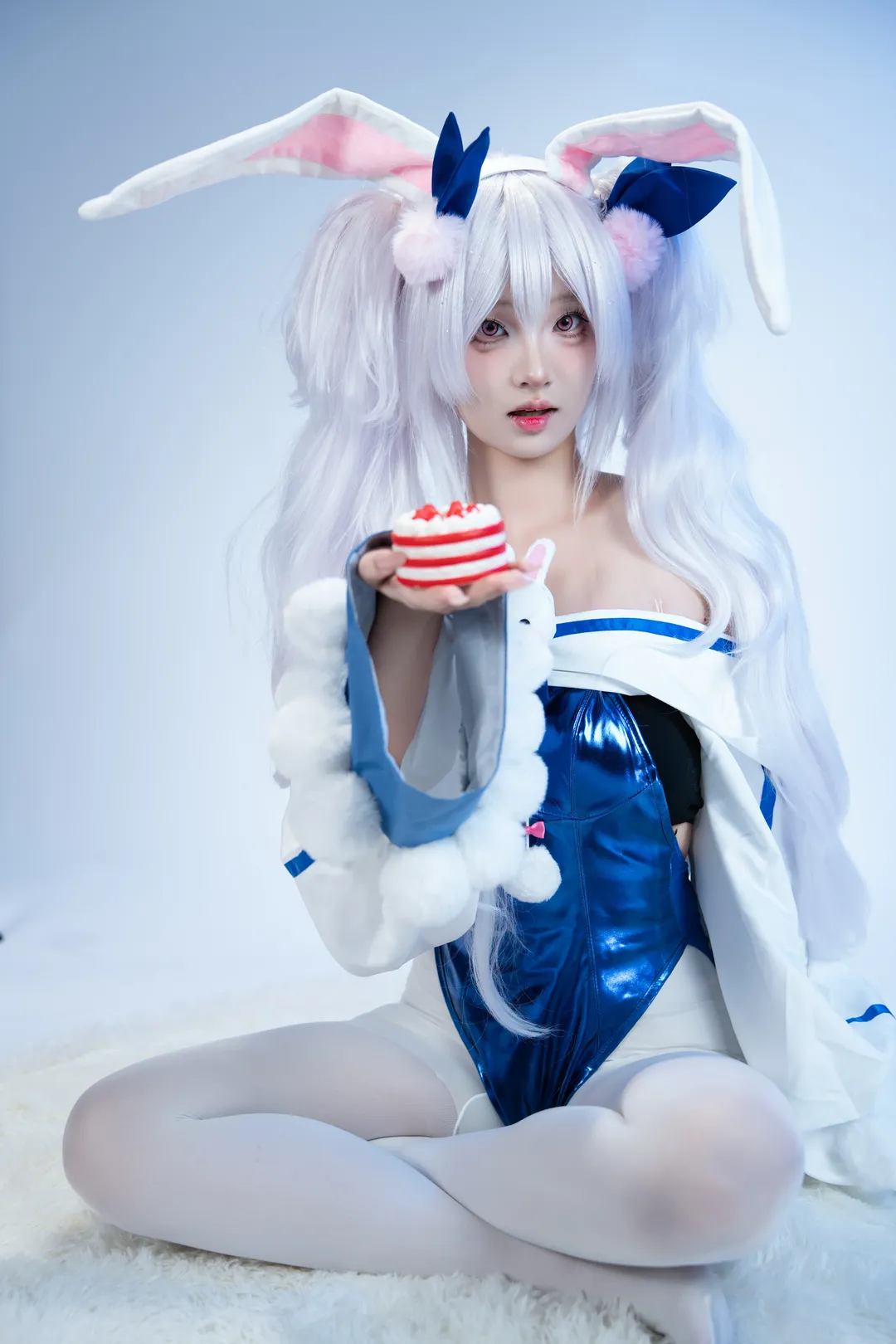 【拉菲cos】碧蓝航线，慵懒的蓝白兔耳少女 - 第 3 张