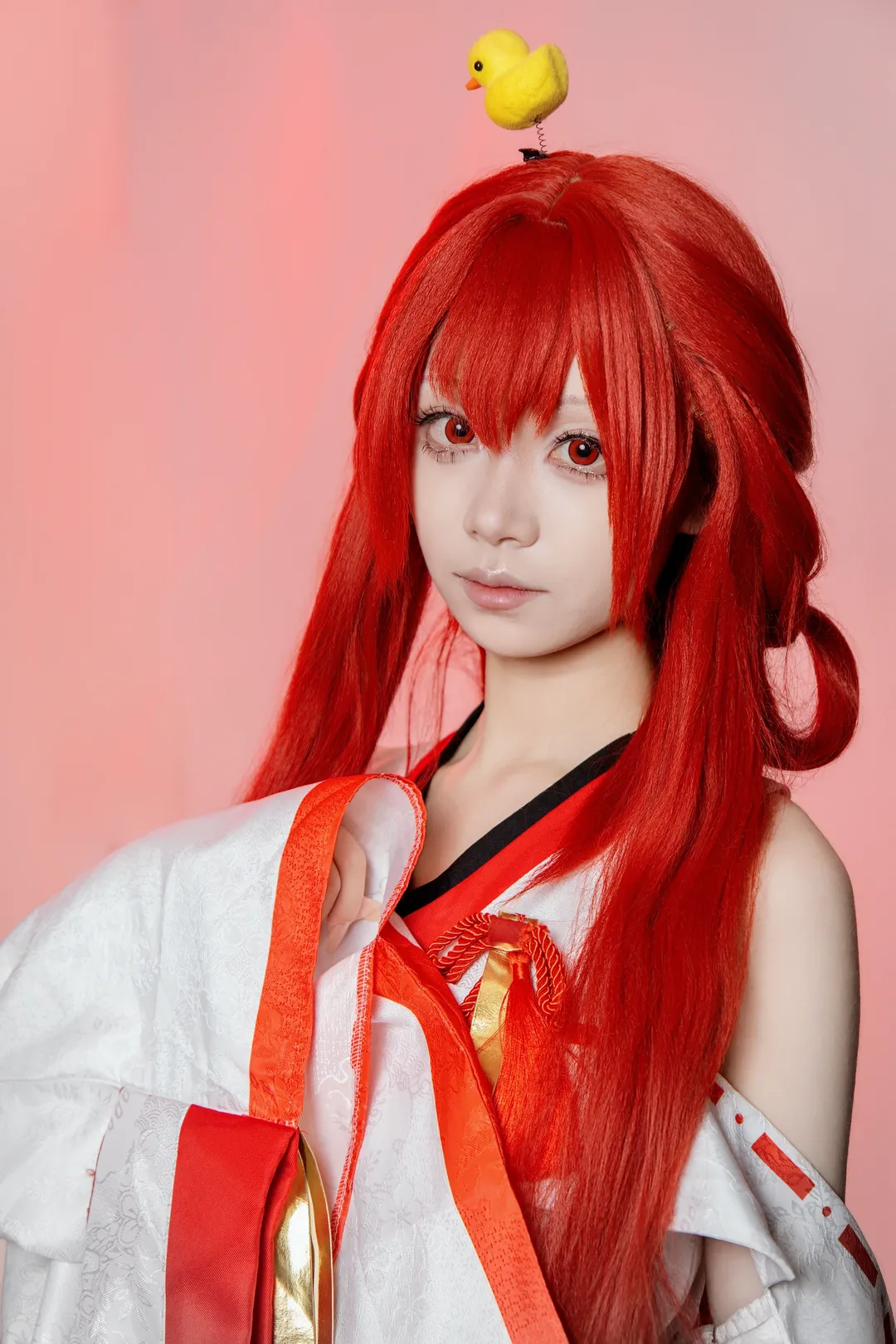 【上杉绘梨衣cos】落尽红樱君不见，龙族中的红发和风少女