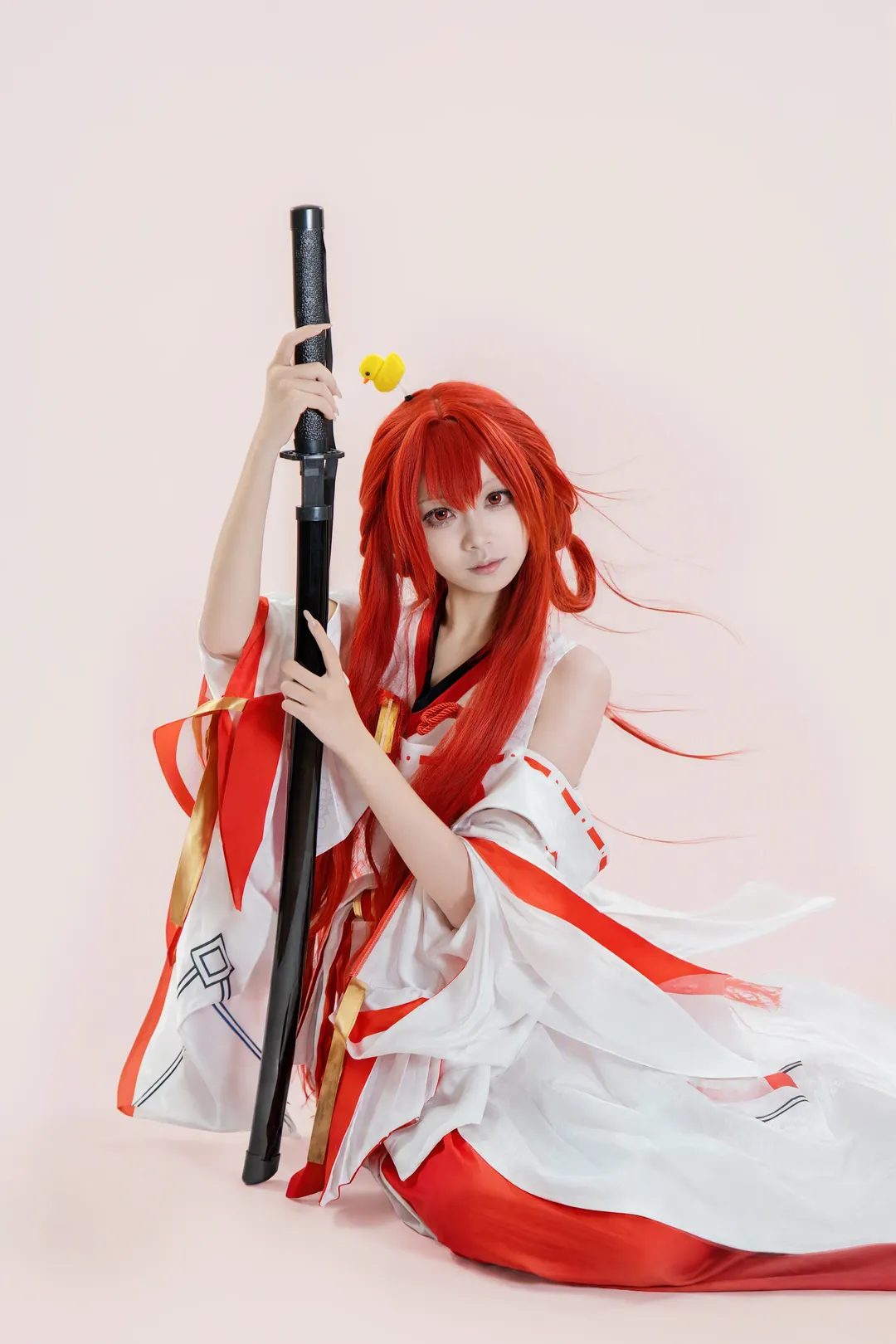 【上杉绘梨衣cos】龙族红发少女的沉默守护 - 第 1 张