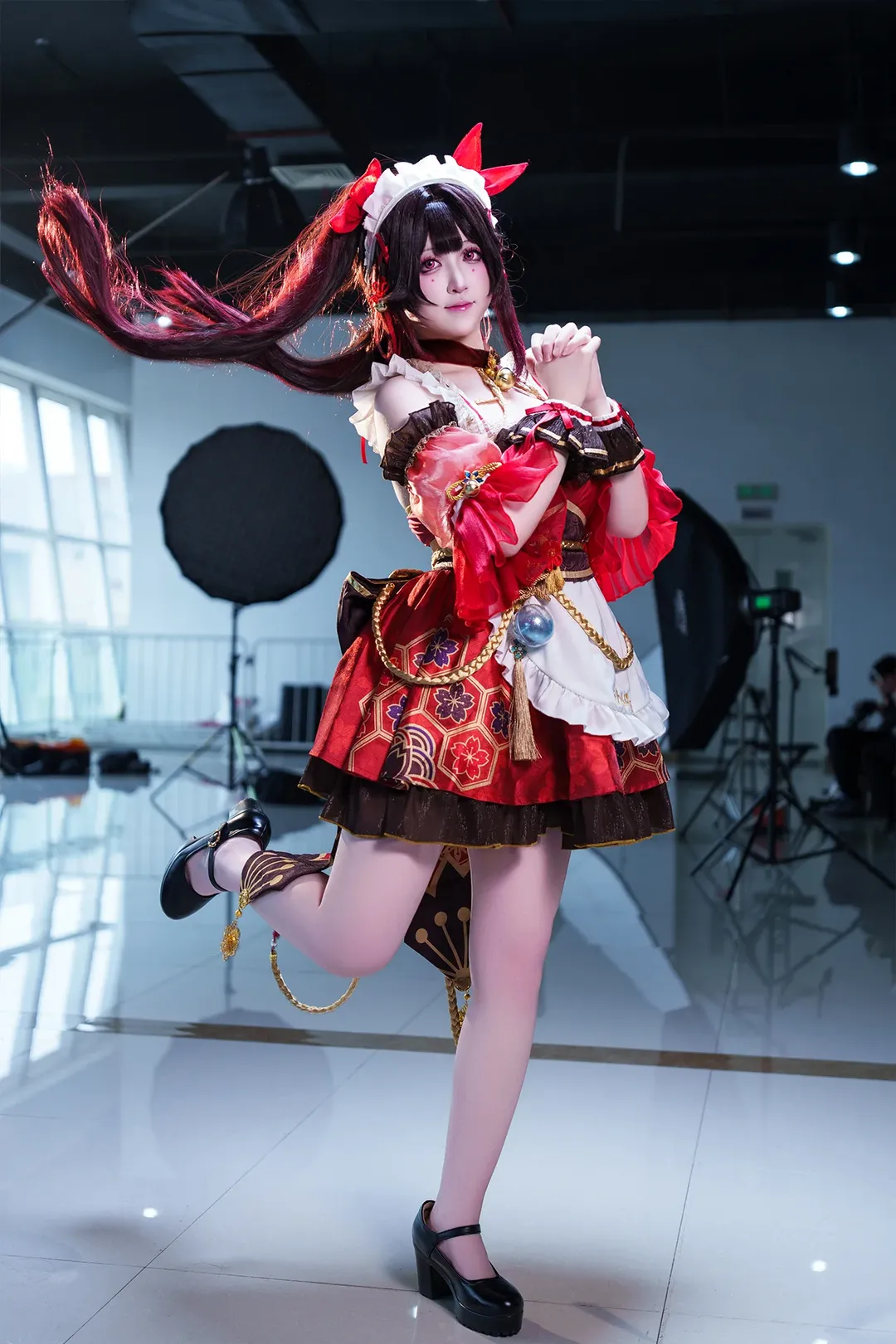 【花火cos】崩坏星穹铁道女仆形态的欢愉 - 第 1 张