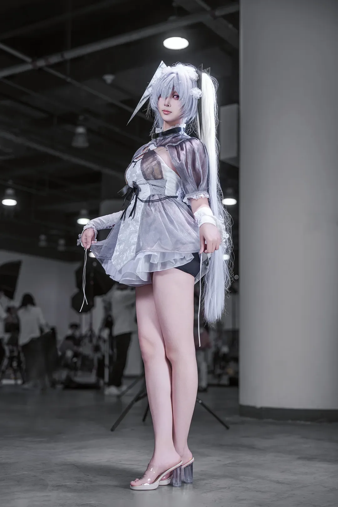 【灰姑娘cos】胜利女神 nikke 的翩然降临 - 第 3 张
