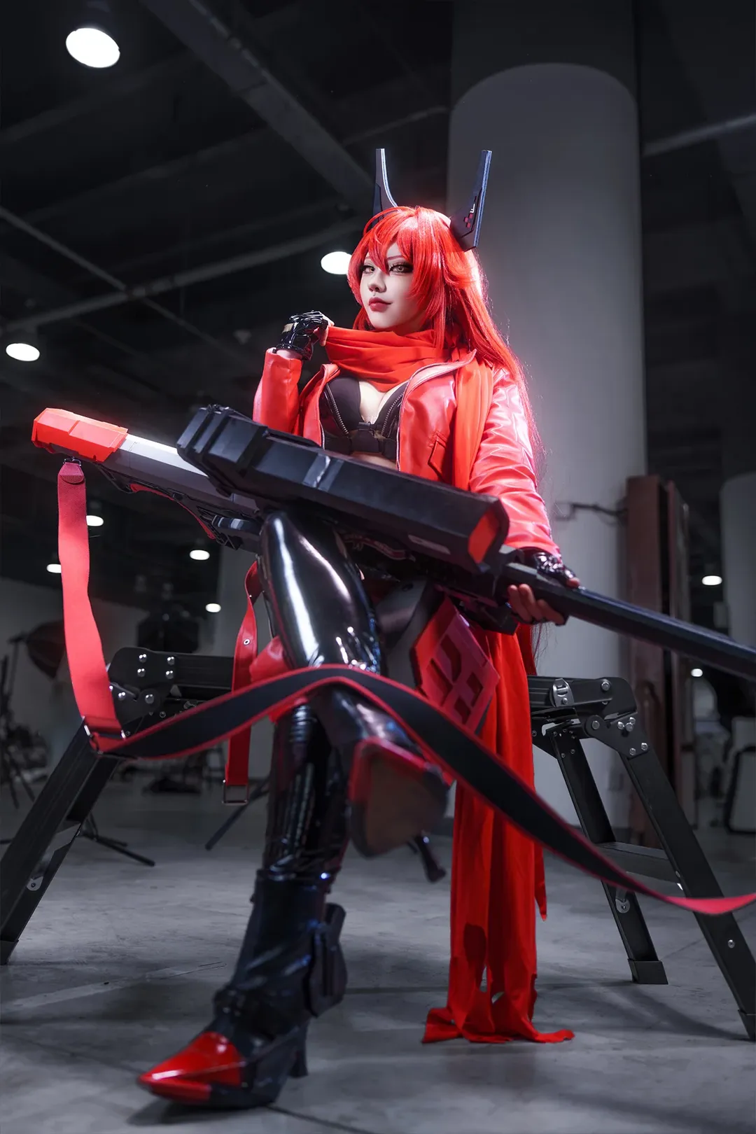 【Red Hood cosplay】Goddess of Victory: Nikke: Red Hood's Battlefield Moment - Image 1