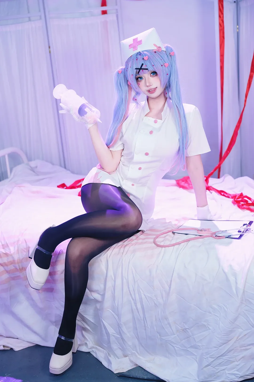 【初音未来cos】兔子洞护士的诊疗时刻