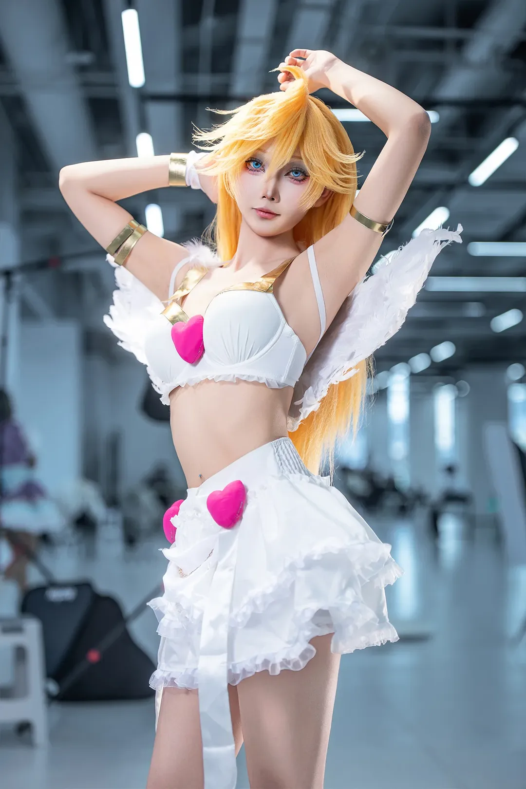 【pantycos】吊带袜天使的白色羽翼漫展返图 - 第 1 张