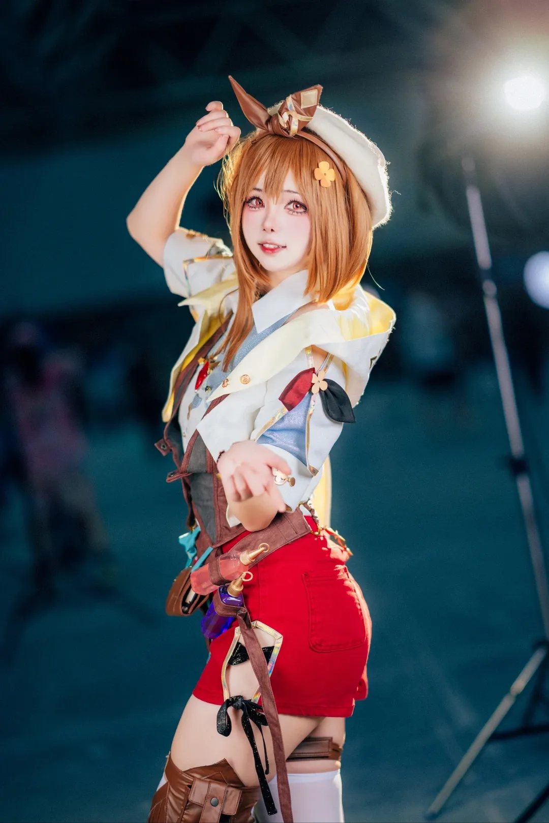 【莱莎cos】莱莎的炼金工房这套装备真的很难驾驭 - 第 8 张
