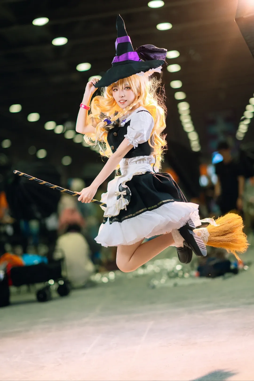 【魔理沙cos】分享东方Project在萤火虫漫展的场照记录