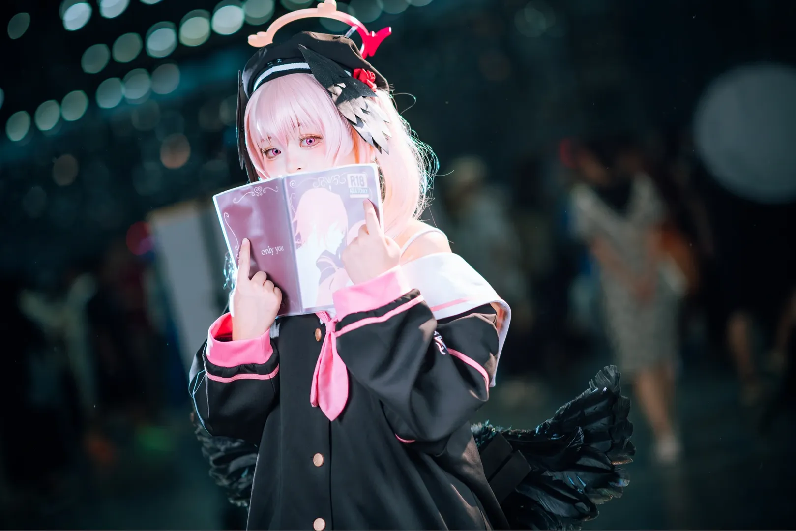【小春cos】带着全员死刑横幅逛深圳动漫节 - 第 6 张