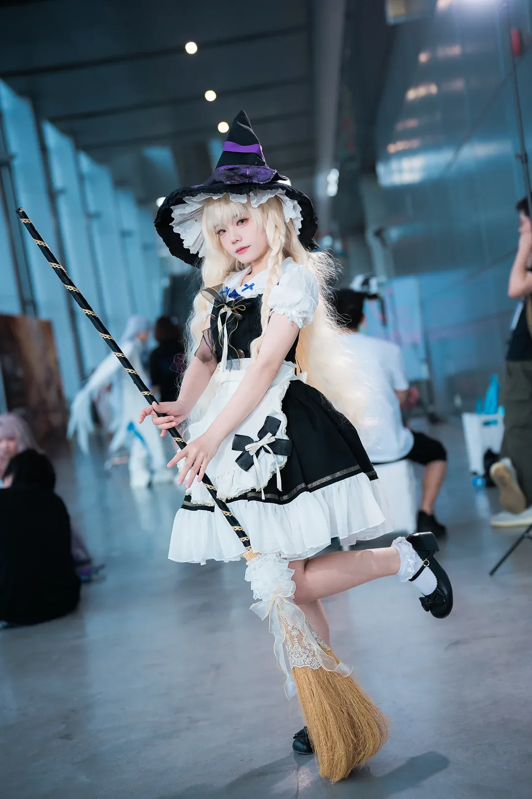 [Marisa cosplay] Touhou Project: Master Thief Marisa at Firefly ACG Expo - Image 4