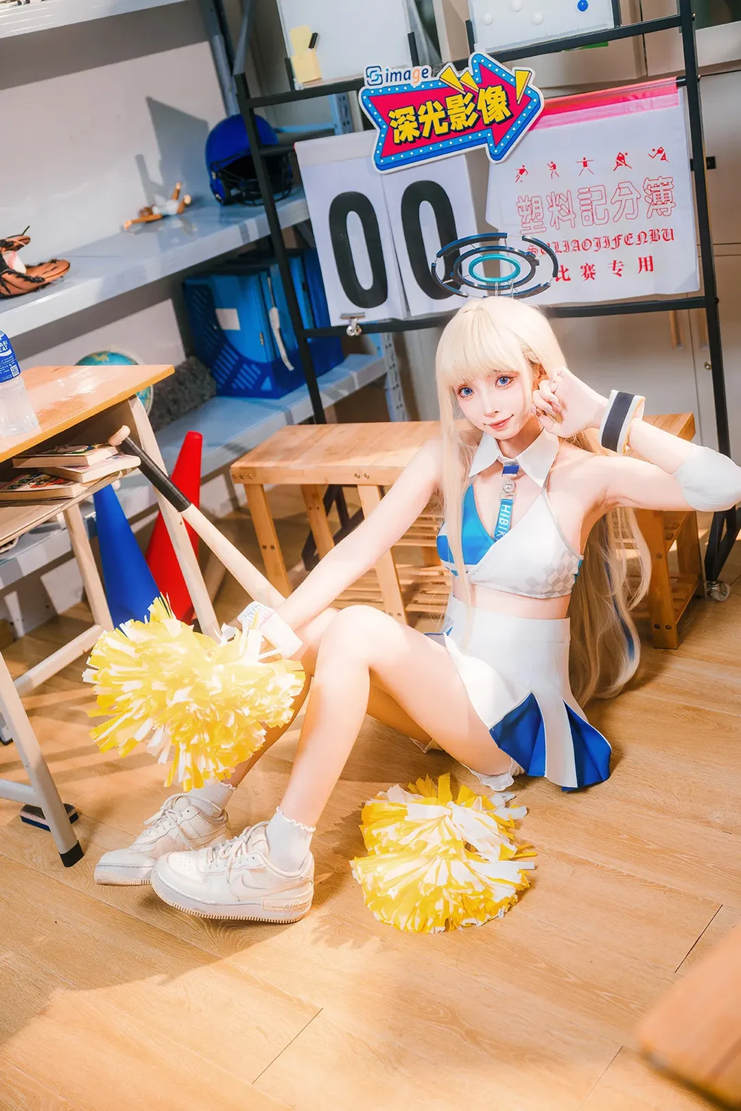 【飞鸟马时cos】碧蓝档案应援少女，蓝白交错的青春光影 - 第 1 张
