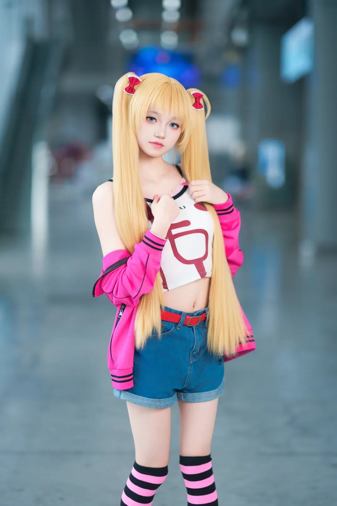 【秋月愛莉cos】漫展現場燈光與服裝的心得分享 - 第 2 張