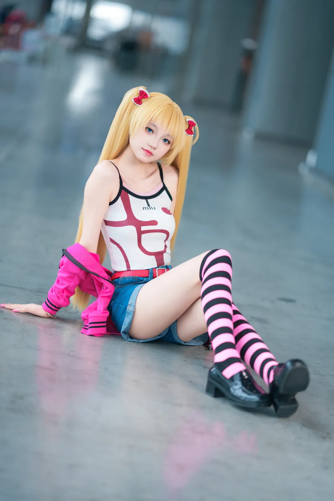 【秋月愛莉cos】漫展現場燈光與服裝的心得分享 - 第 4 張