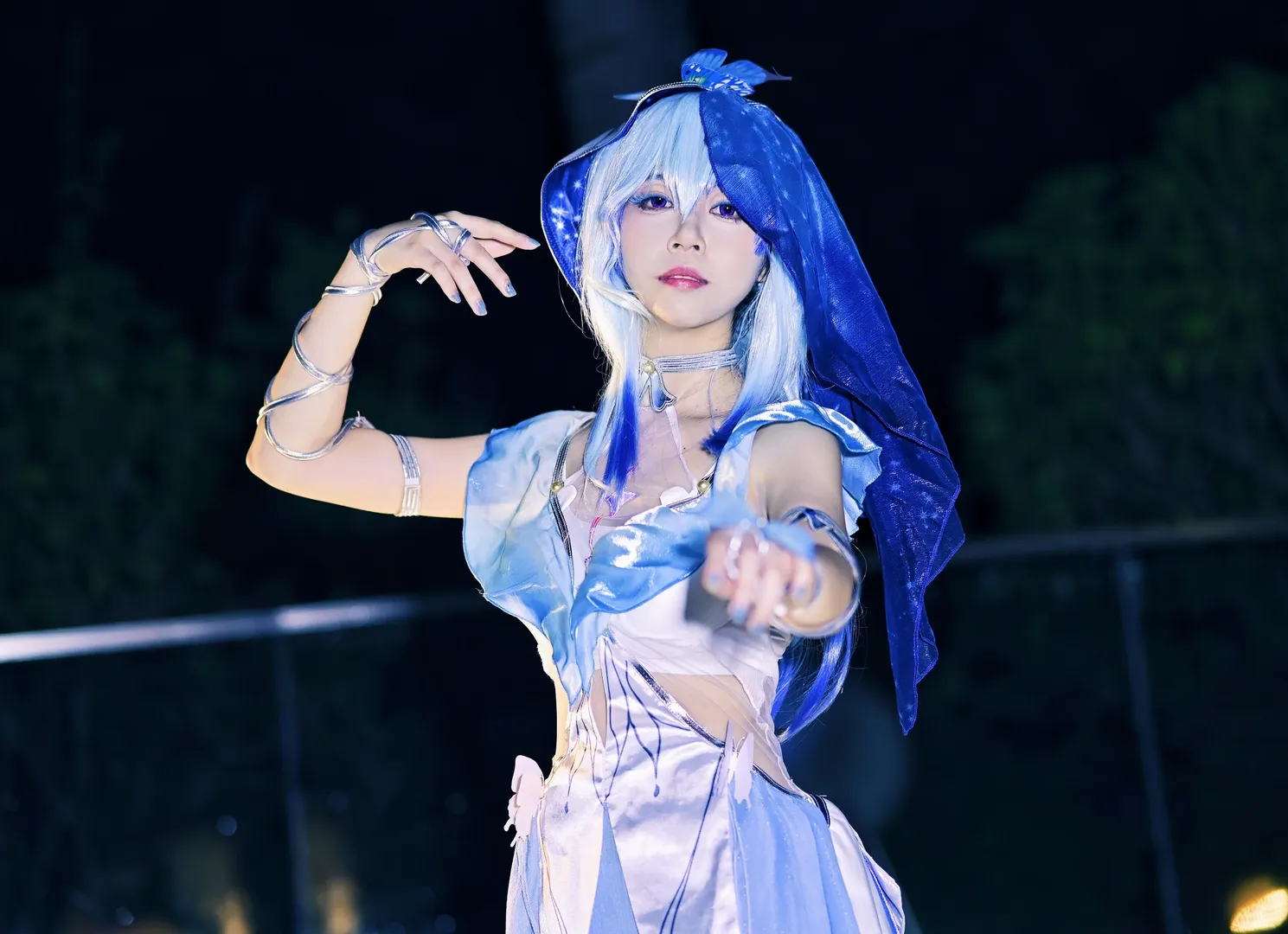 【守岸人cos】鳴潮的夜空之下 - 第 6 張