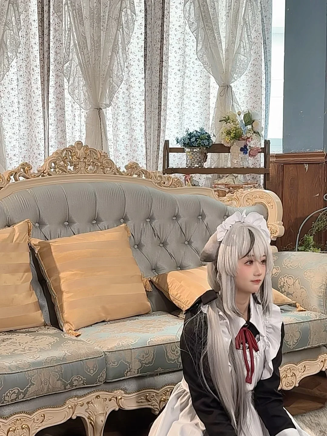 【春原心奈cos】蔚蓝档案百变心奈，女仆装拎裙摆棚拍记录 - 第 4 张