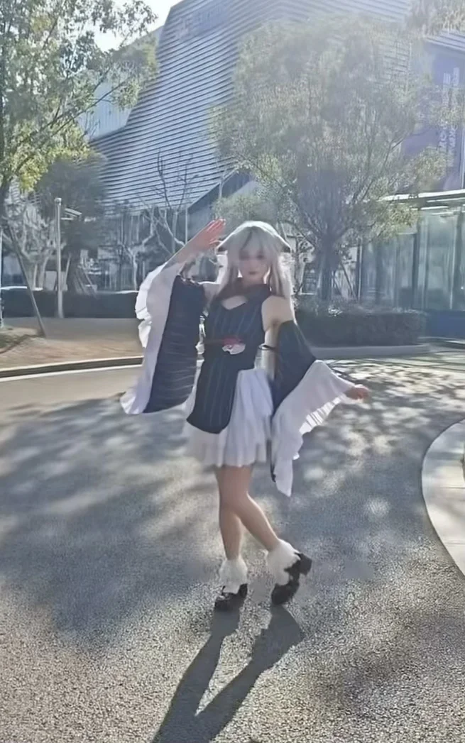 【春原ココナ コスプレ】上海オンリー ブルーアーカイブ、グッズ満載のオフライン狂乱祭 - 3 枚目