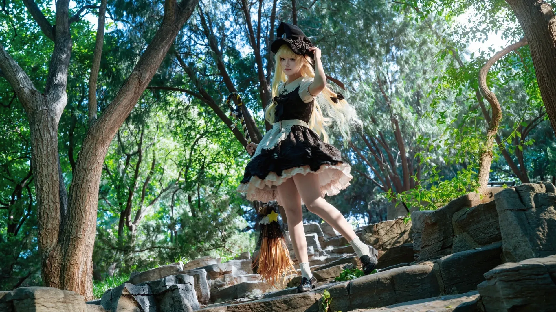 【雾雨魔理沙cos】东方project的魔法使，林间的小魔女