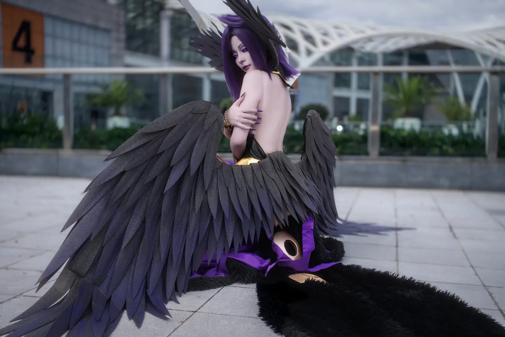 [Morgana Cosplay] Fallen Angel from League of Legends: Outdoor Convention Photos - Image 8