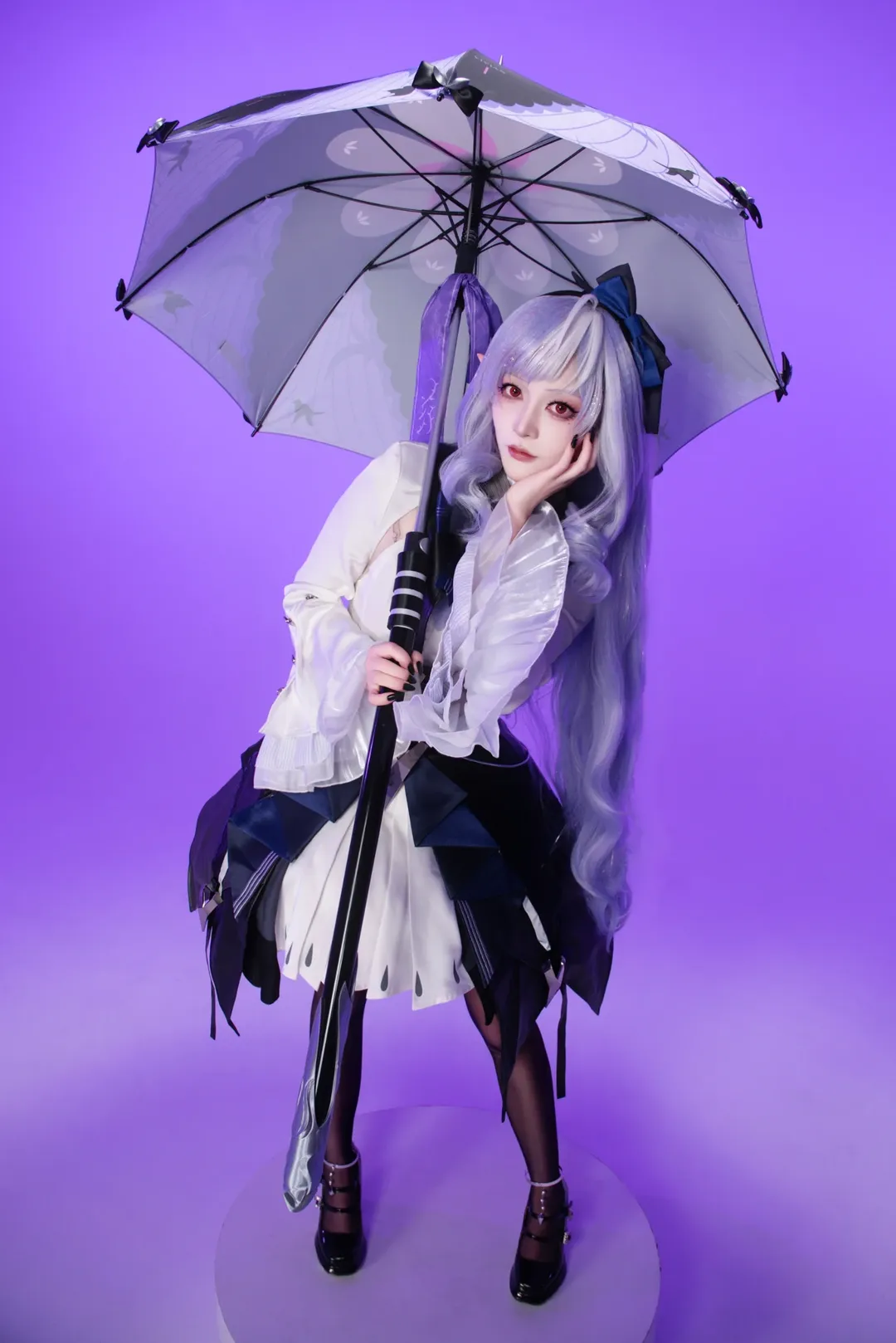 【薇薇安cos】绝区零里的精灵少女与巨型长柄伞 - 第 2 张