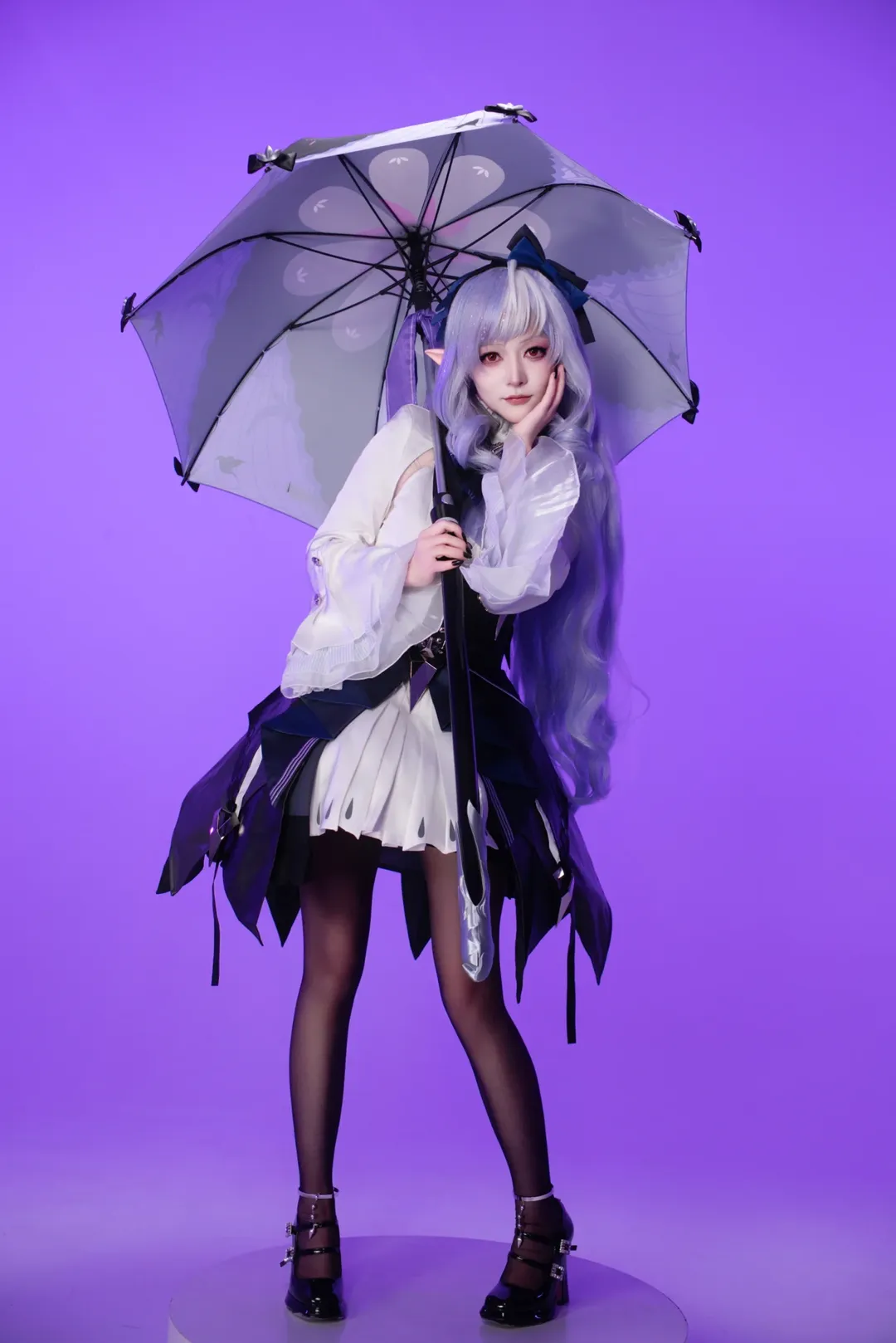 【薇薇安cos】绝区零里的精灵少女与巨型长柄伞 - 第 4 张