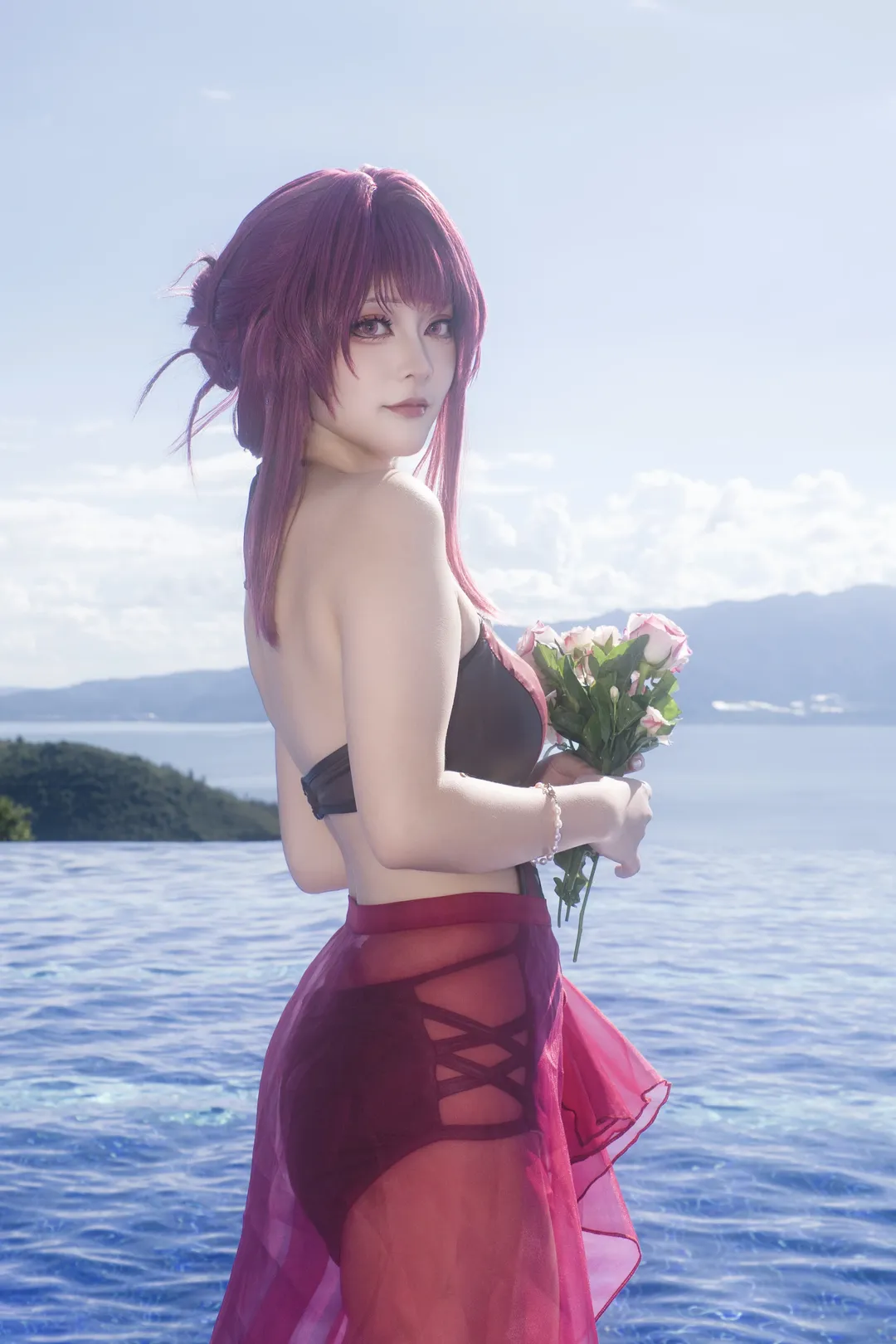 【卡芙卡cos】崩坏星穹铁道，无边泳池穿搭的夏日度假感 - 第 6 张