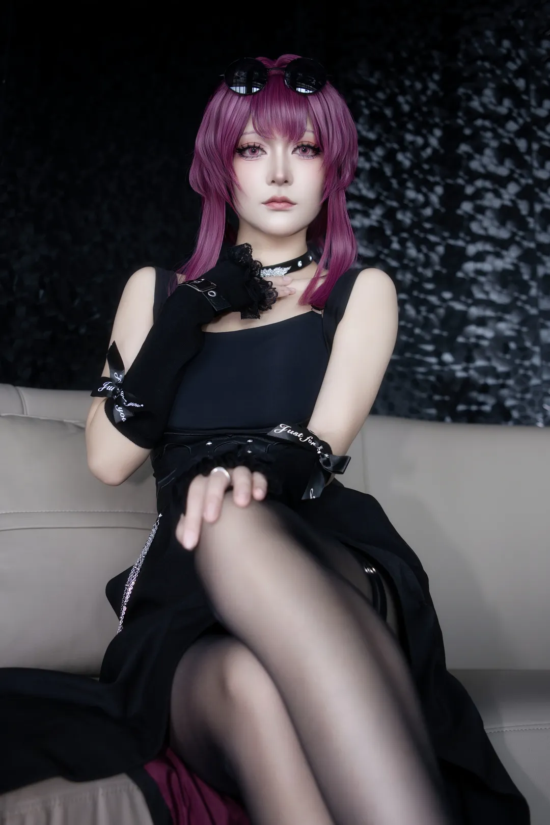 【卡芙卡cos】崩壞星穹鐵道 暗黑優雅的自搭還原 - 第 3 張