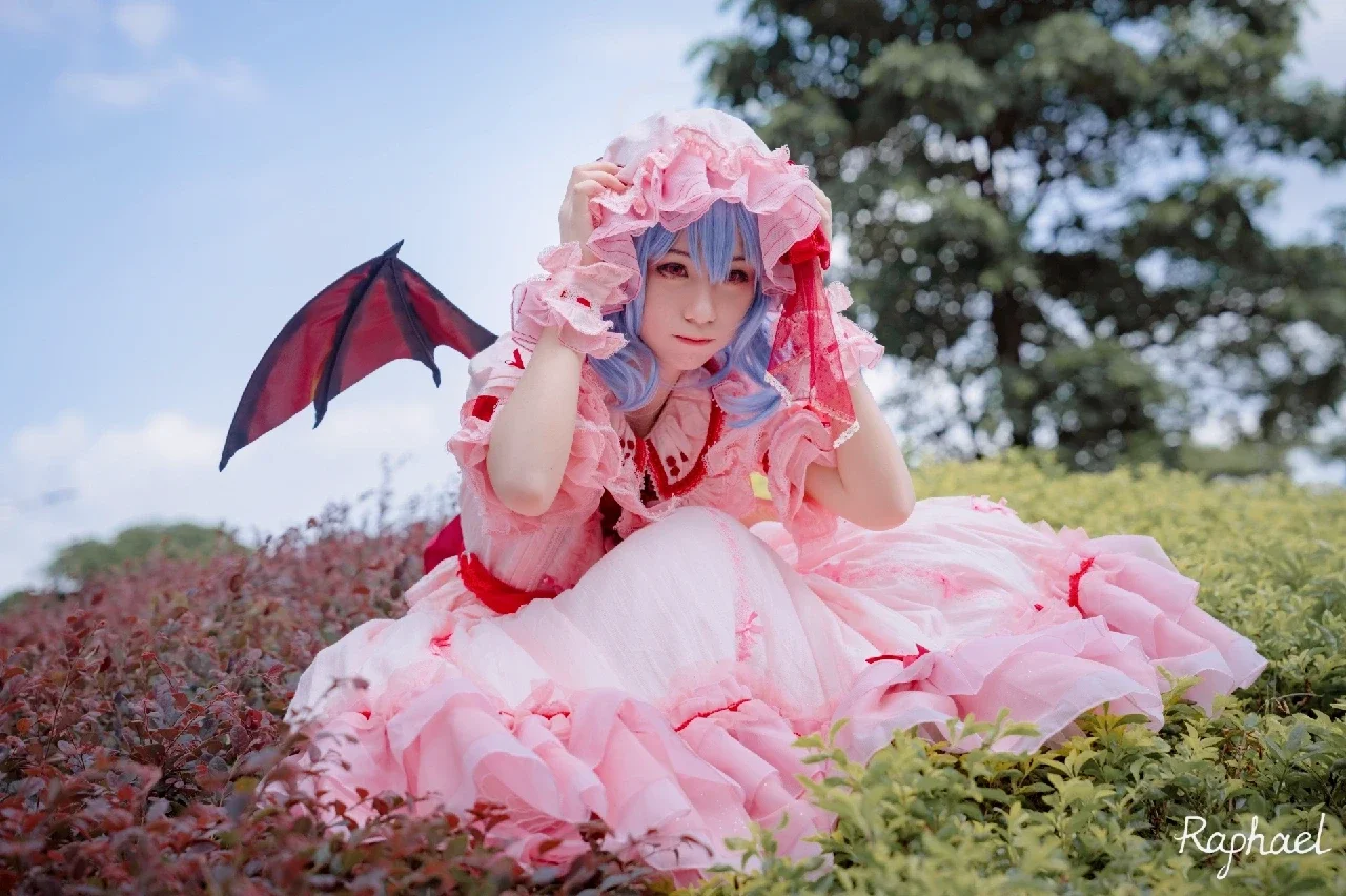 【蕾米莉亚cos】红魔馆的吸血鬼，粉色系恶魔的漫展现场 - 第 1 张