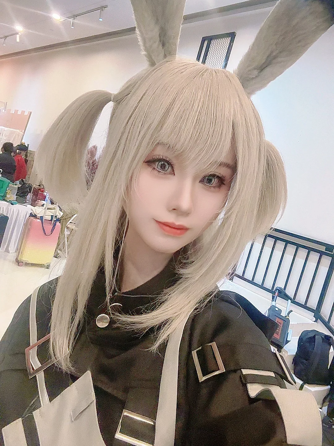 【暴行cos】明日方舟里挥着大锤的兔兔，CJ预赛亚军收尾 - 第 1 张
