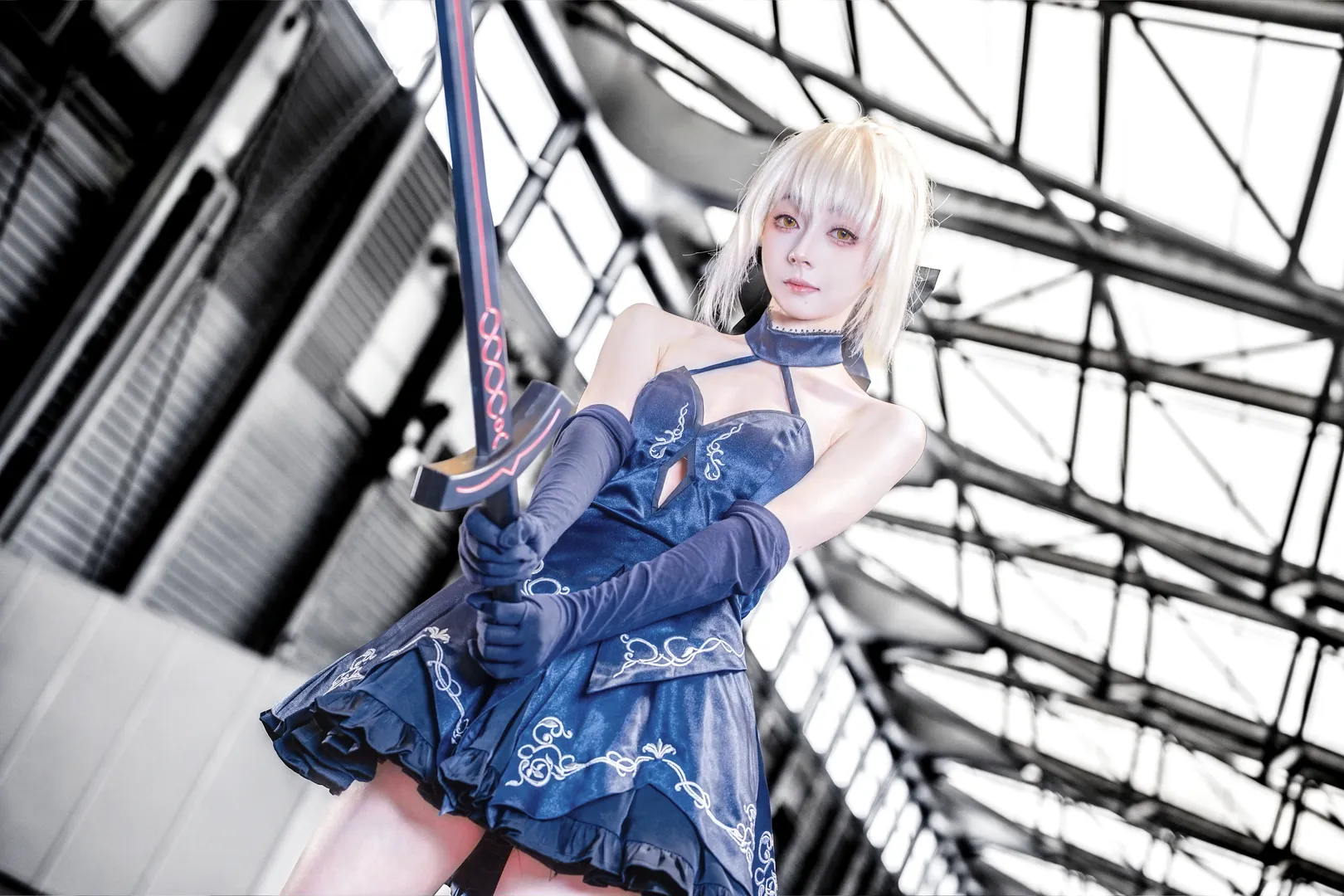 【セイバーオルタコスプレ】チャイナジョイイベント写真第1弾、Fate/Grand Order黒の礼服本編シェア - 1 枚目