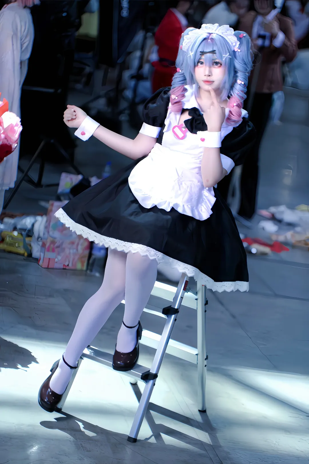 【初音未来cos】兔子洞里的初次场照与光影尝试