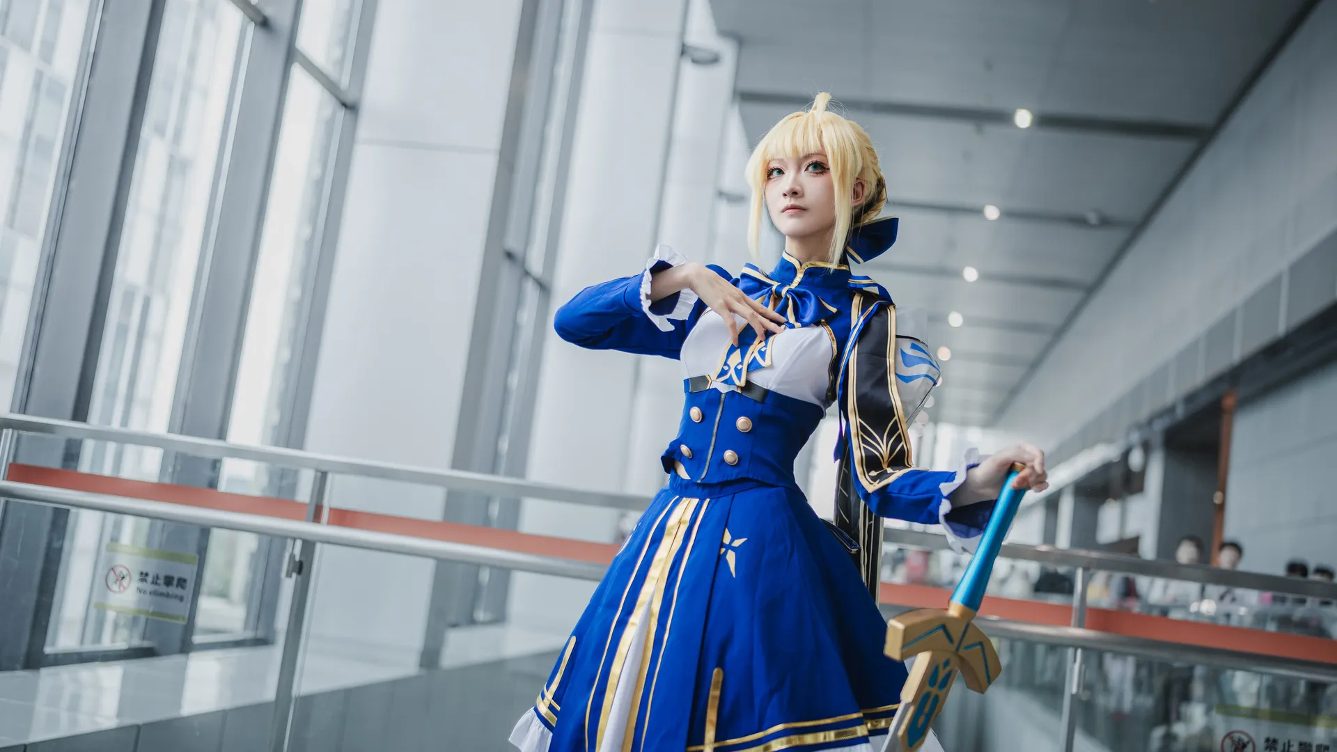 【阿尔托莉雅cos】Fate/Grand Order萤火虫展场返图分享 - 第 2 张