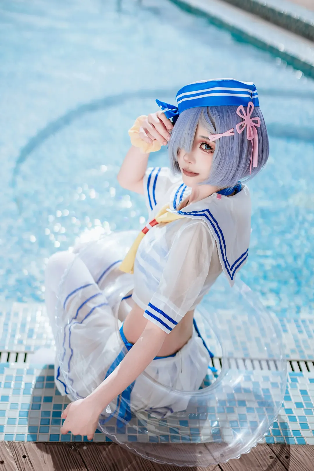 【雷姆cos】夏日泳装水手服，白丝水枪出击 - 第 1 张