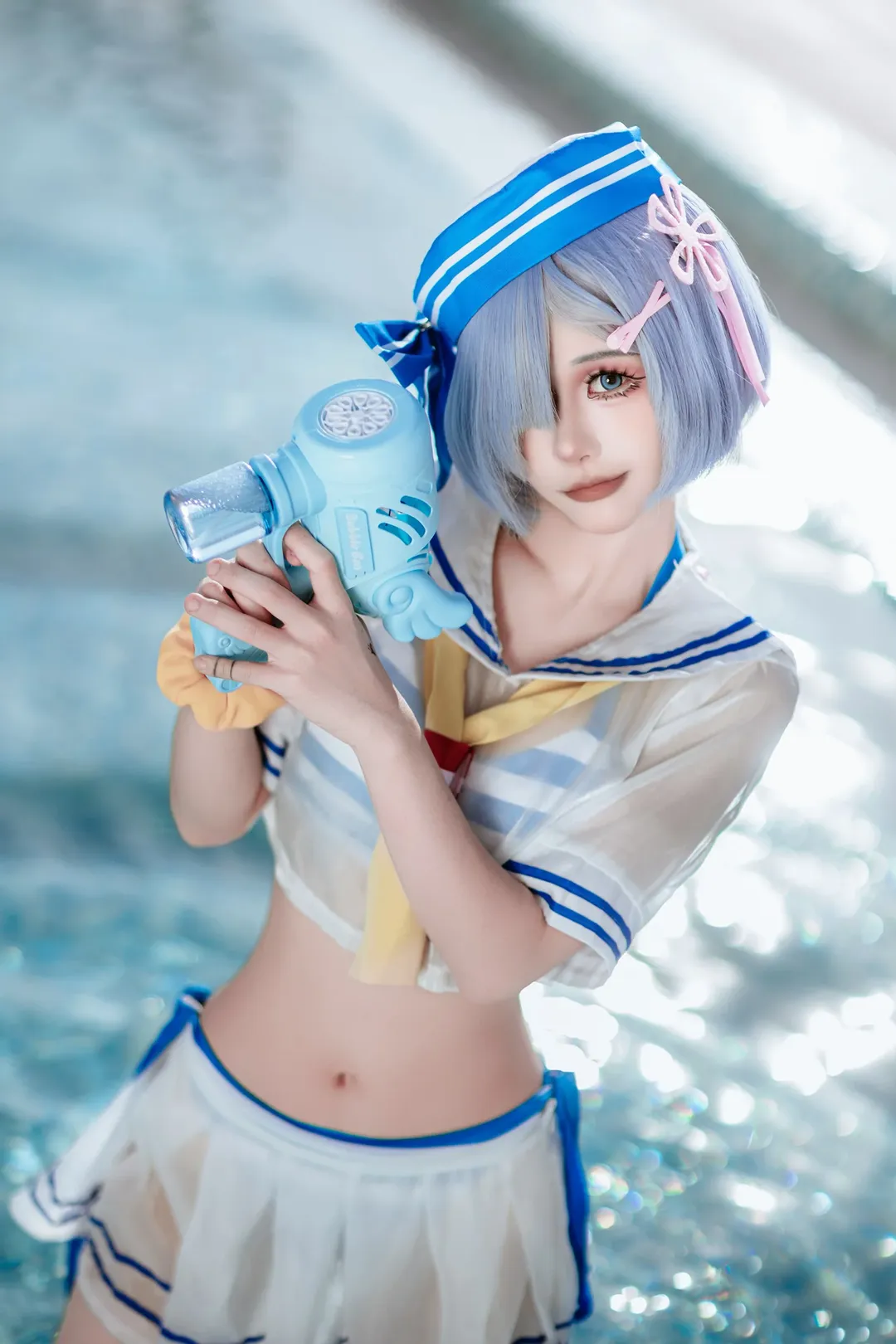 【雷姆cos】夏日泳装水手服，白丝水枪出击 - 第 3 张