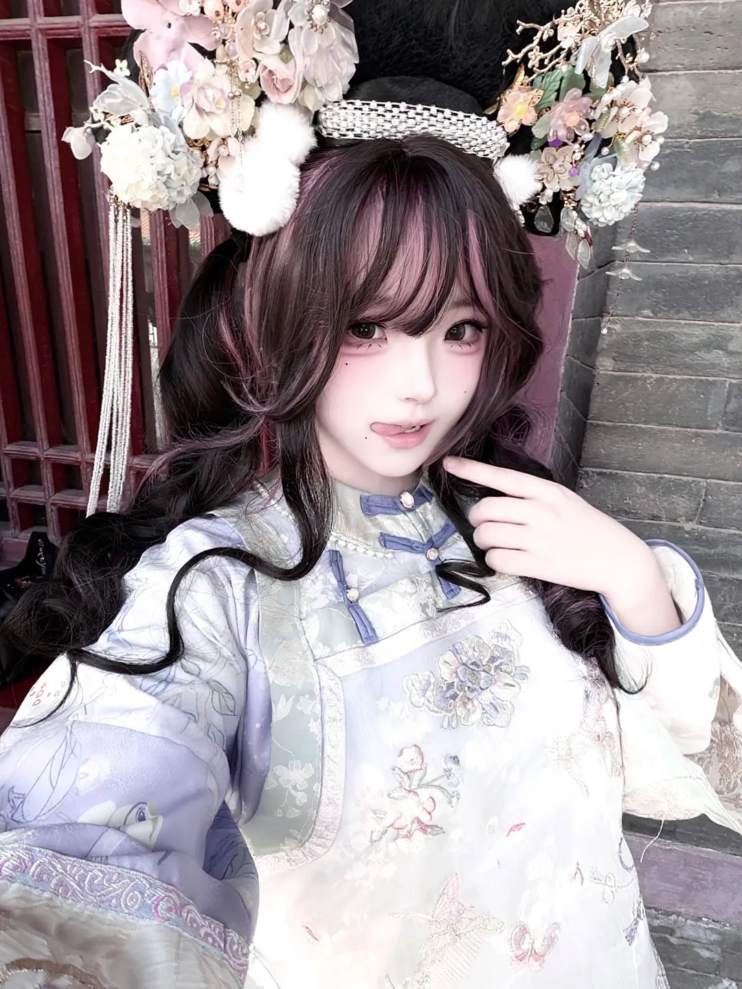 地道系格格cos，給哀家的魔爪呈上來 - 第 1 張