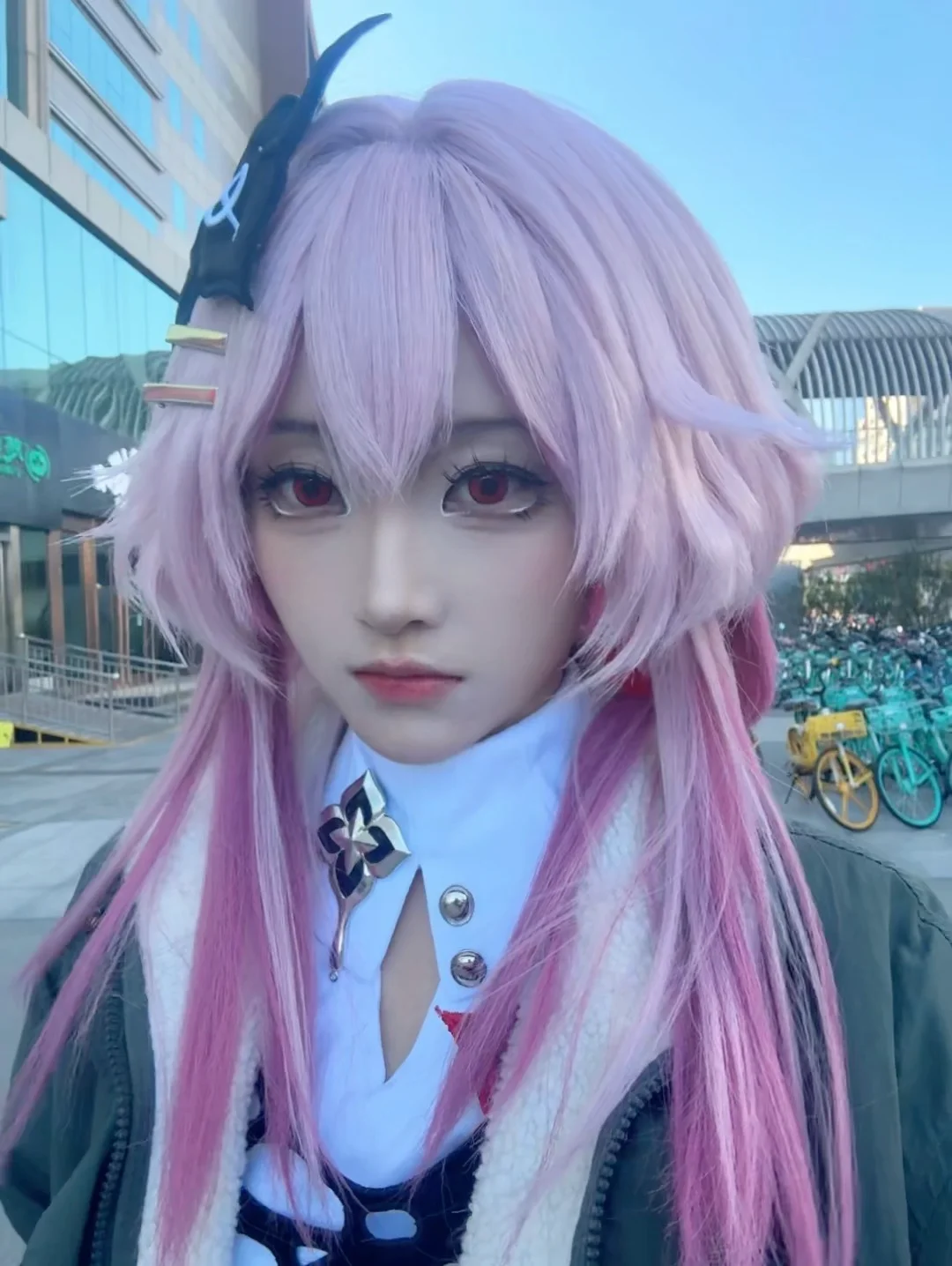【March 7th Cosplay】Evernight: Instant Switching Between Cool Aura and Soft Girl Vibe - Image 3