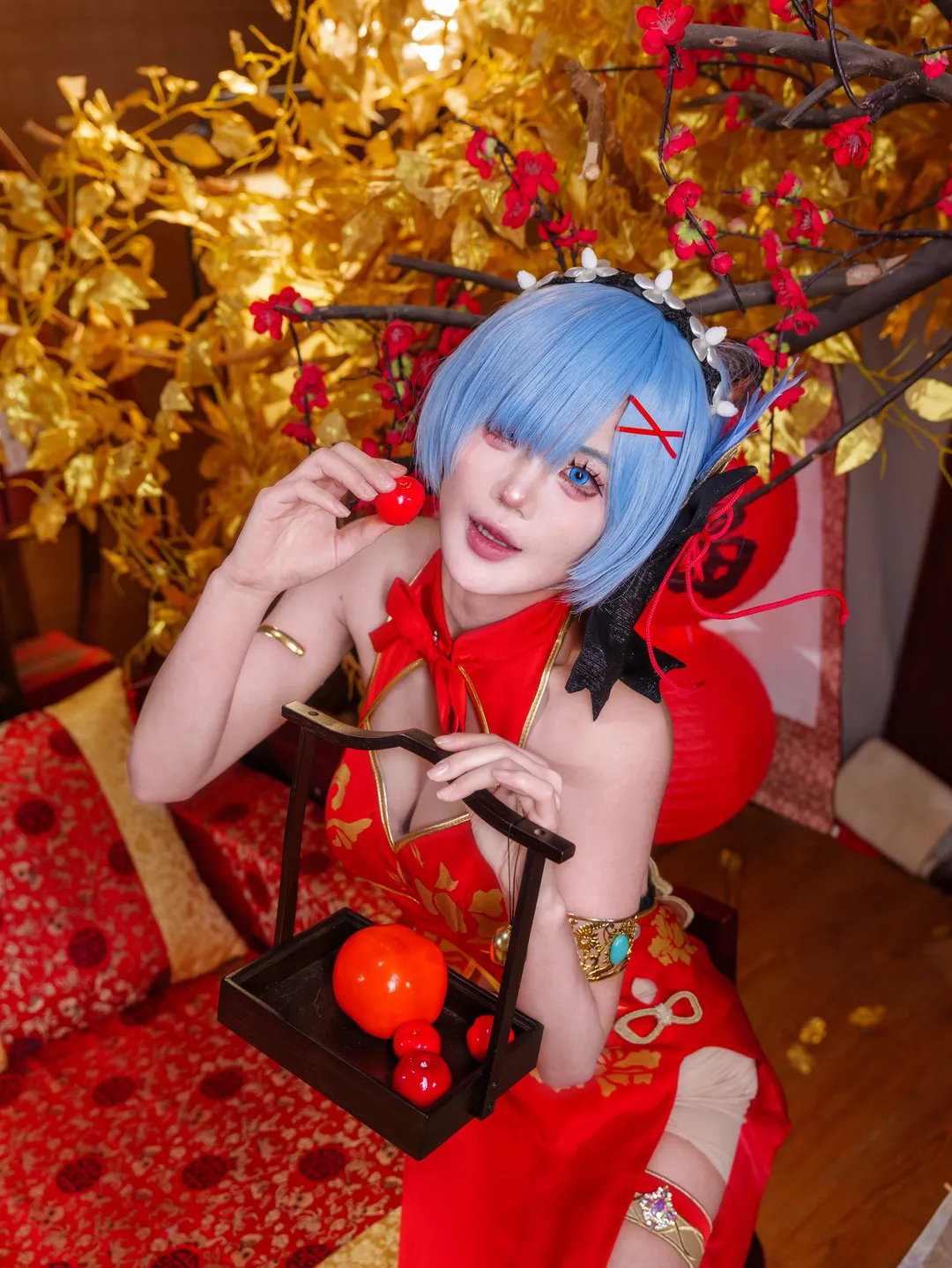 【蕾姆cos】从零开始的异世界生活，元宵良宵红金服装拍摄心得 - 第 3 张