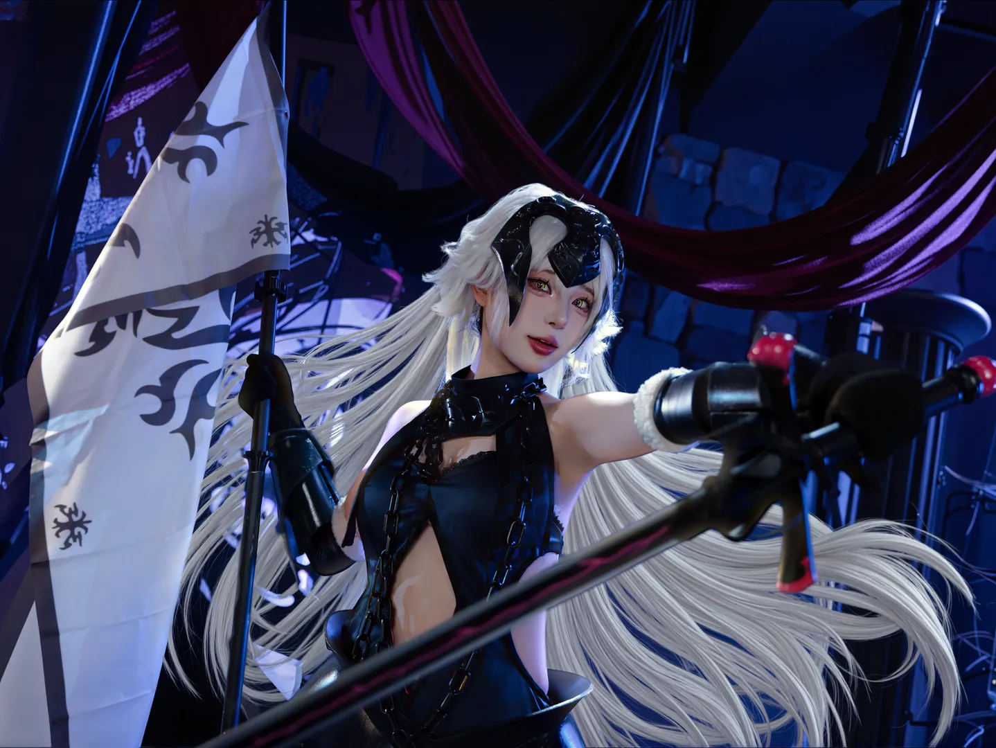 【ジャンヌ・ダルク（オルタ）コスプレ】復讐の刃を収めた静寂の瞬間（Fate/Grand Order） - 4 枚目