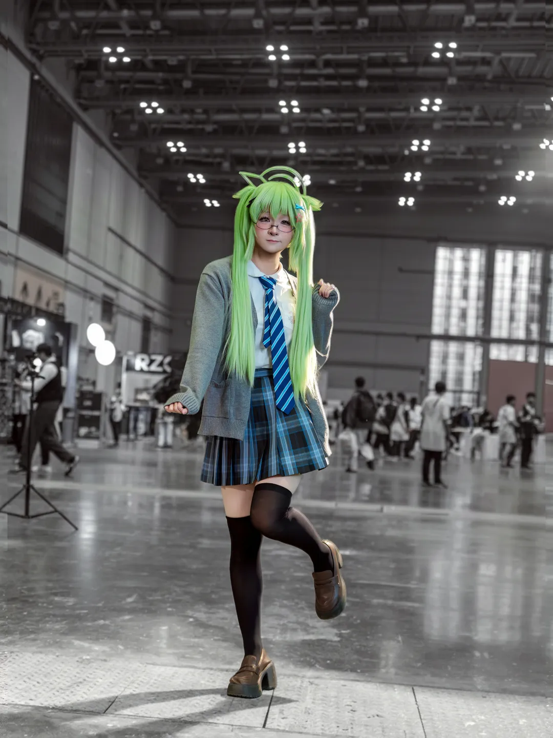 [Nozomi Cosplay] Blue Archive Gehenna Academy's Student Council President: Gentle and Reliable - Image 6