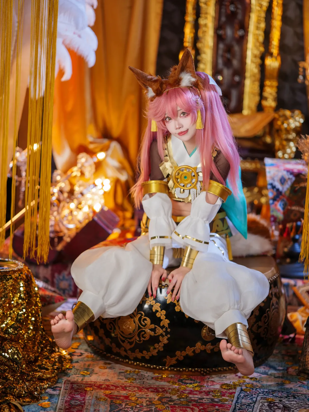 【玉藻前cos】神话礼装异域金殿拍摄，重现王座之上的慵懒感 - 第 4 张