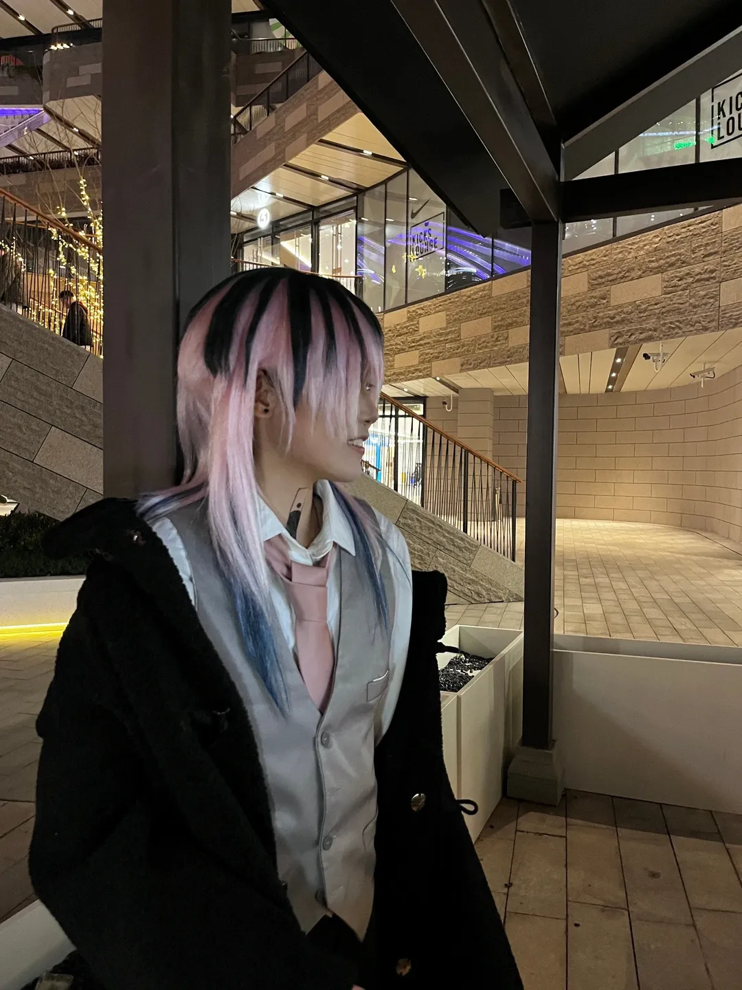 【灰谷龙胆cos】今晚的香槟塔，只为你举杯 - 第 2 张