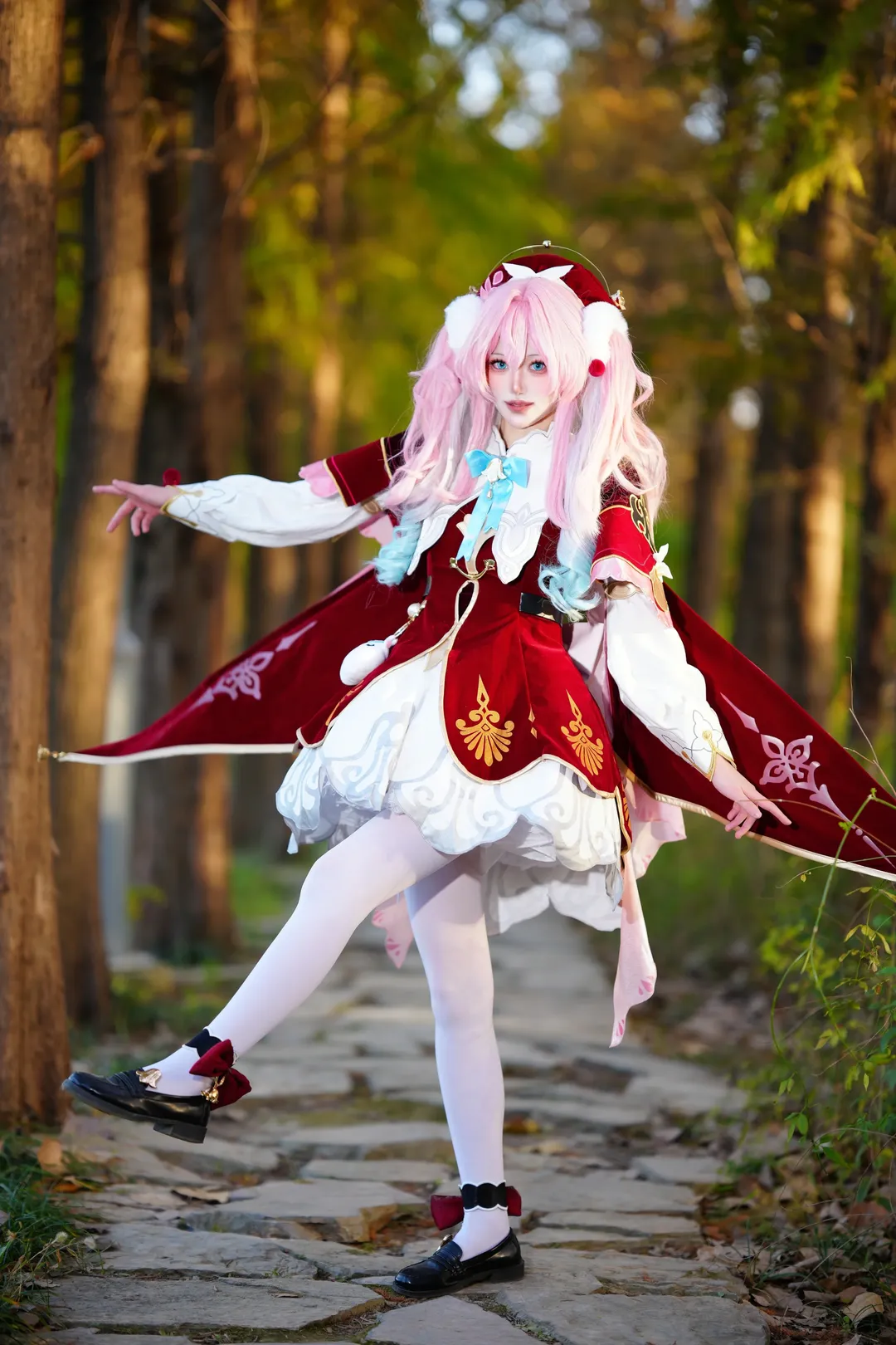 【风堇cos】在崩坏星穹铁道的林间小路上拾起花束