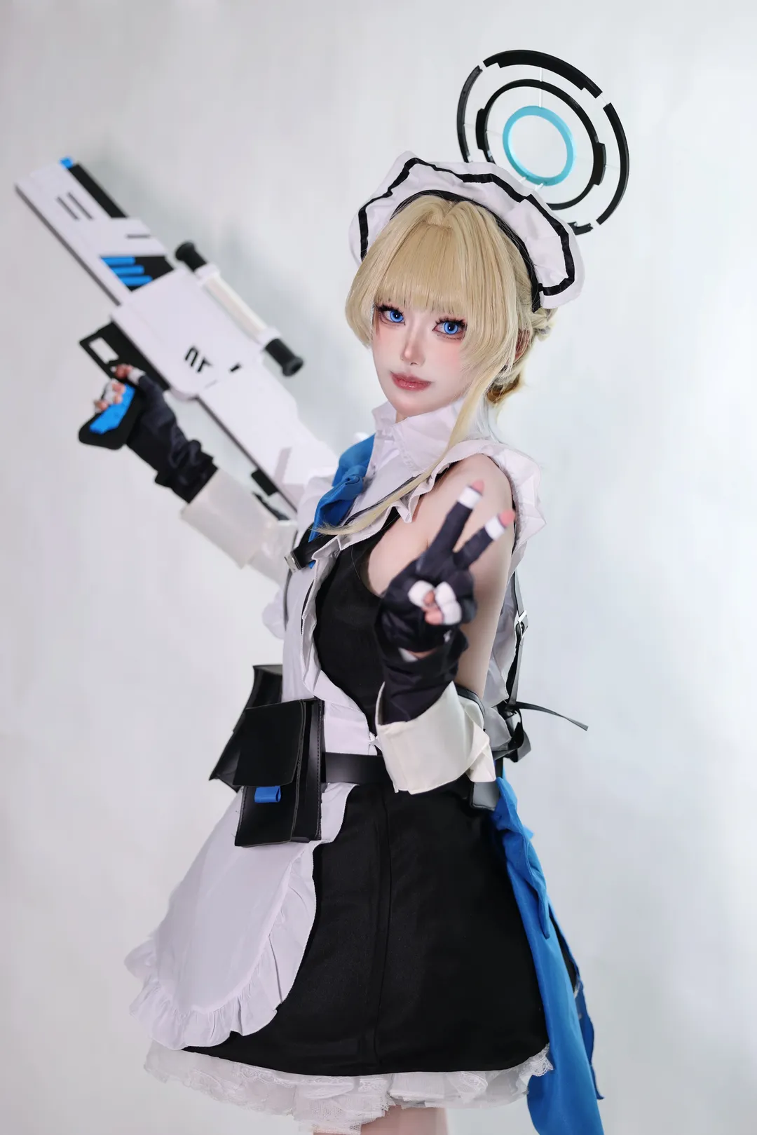 【飛鳥馬トキ コスプレ】『ブルーアーカイブ』の執行者、本日のタクティカルVサイン - 2 枚目
