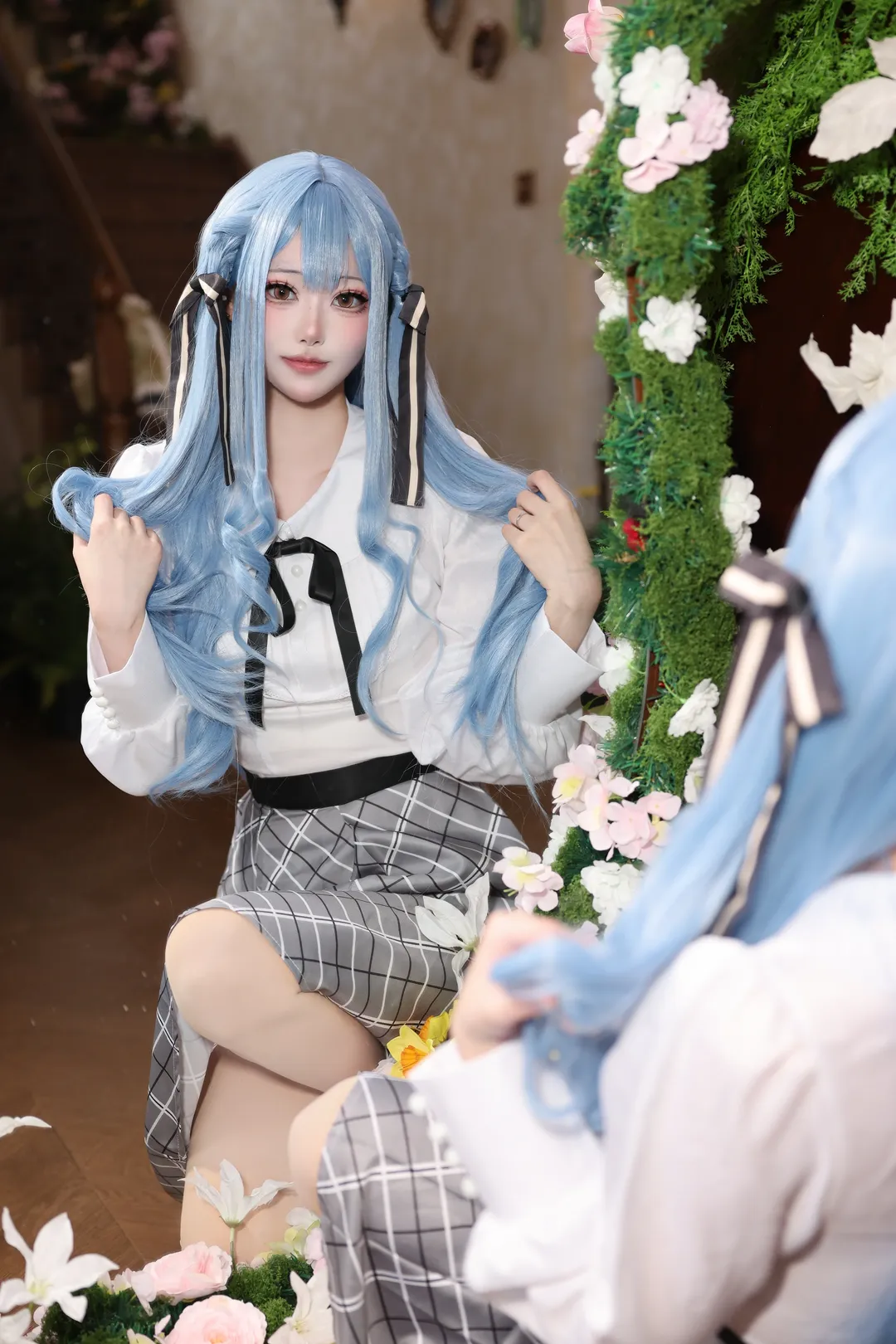 【豐川祥子cos】AveMujica的藍髮少女，復古場景中的回眸 - 第 5 張