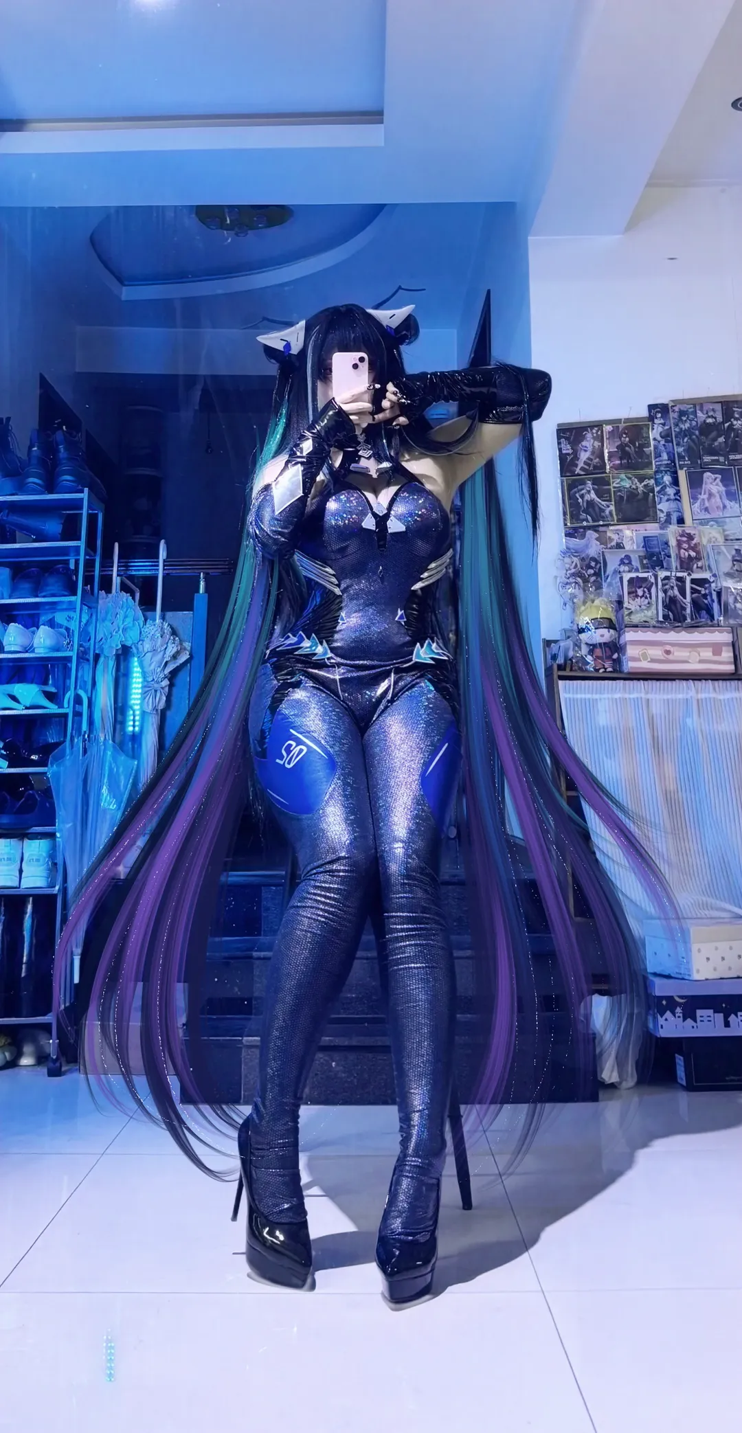 小美人鱼cos 胜利女神NIKKE深海试衣记录