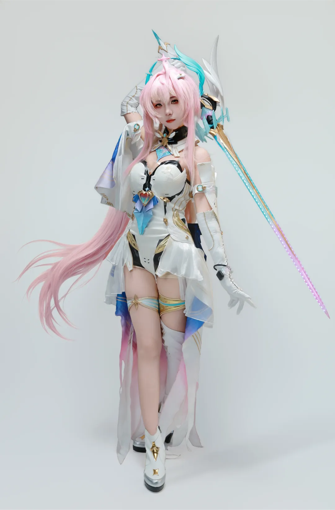 【爱弥斯cos】鸣潮救世主造型拍摄分享 - 第 1 张