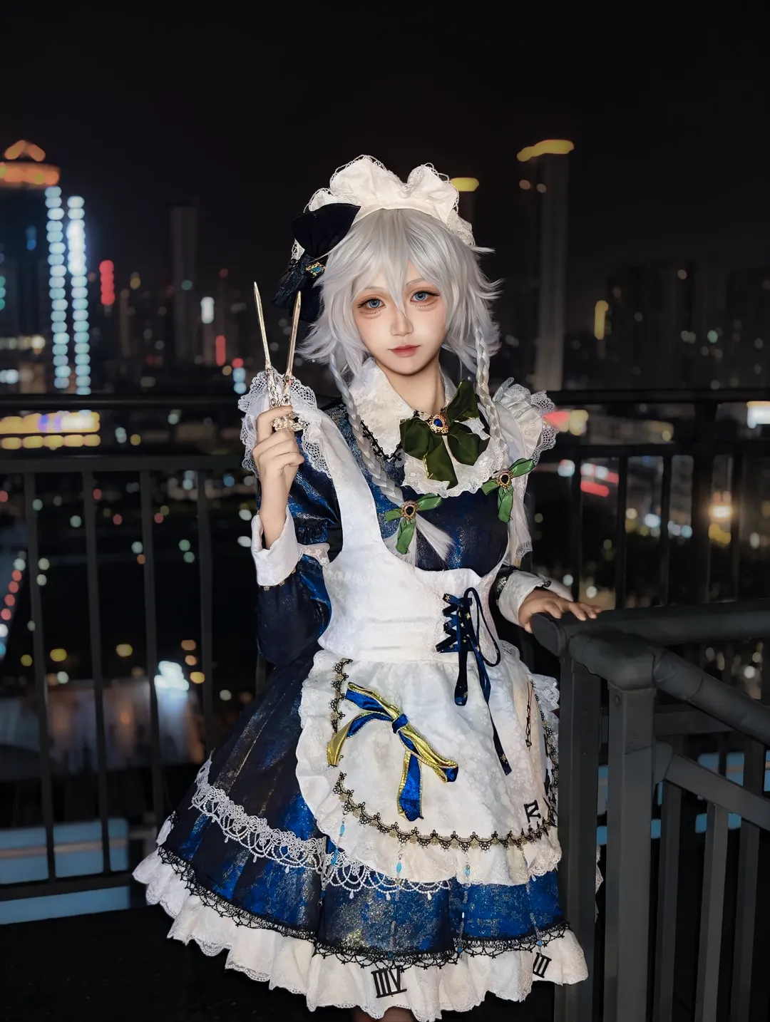 【十六夜咲夜cos】高空夜景与女仆装的融合挑战 - 第 2 张