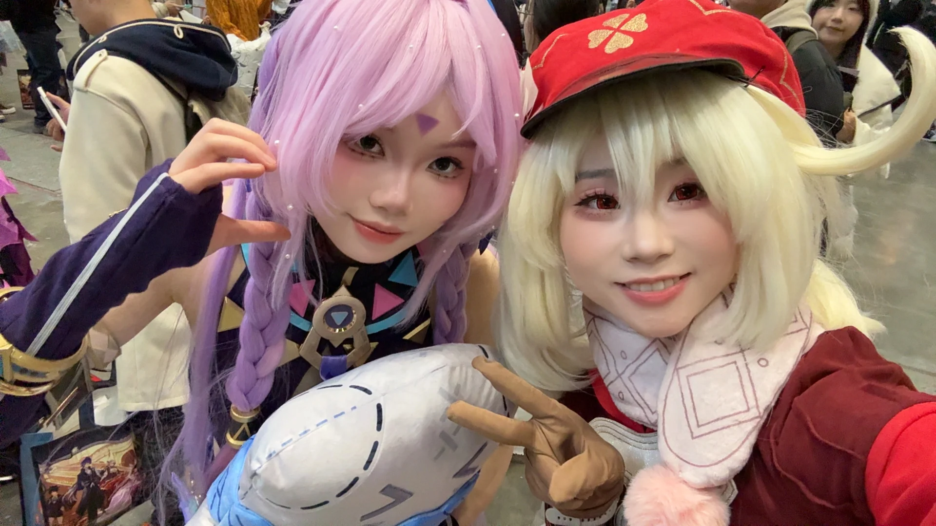 【可莉cos】D1原神Fes：排队逛展，无料发完 - 第 3 张