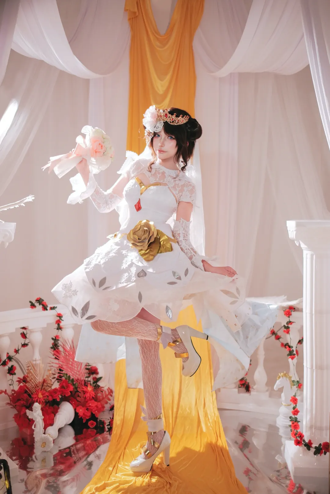 【小乔cos】王者荣耀花嫁，白纱与皇冠下的圣洁之美